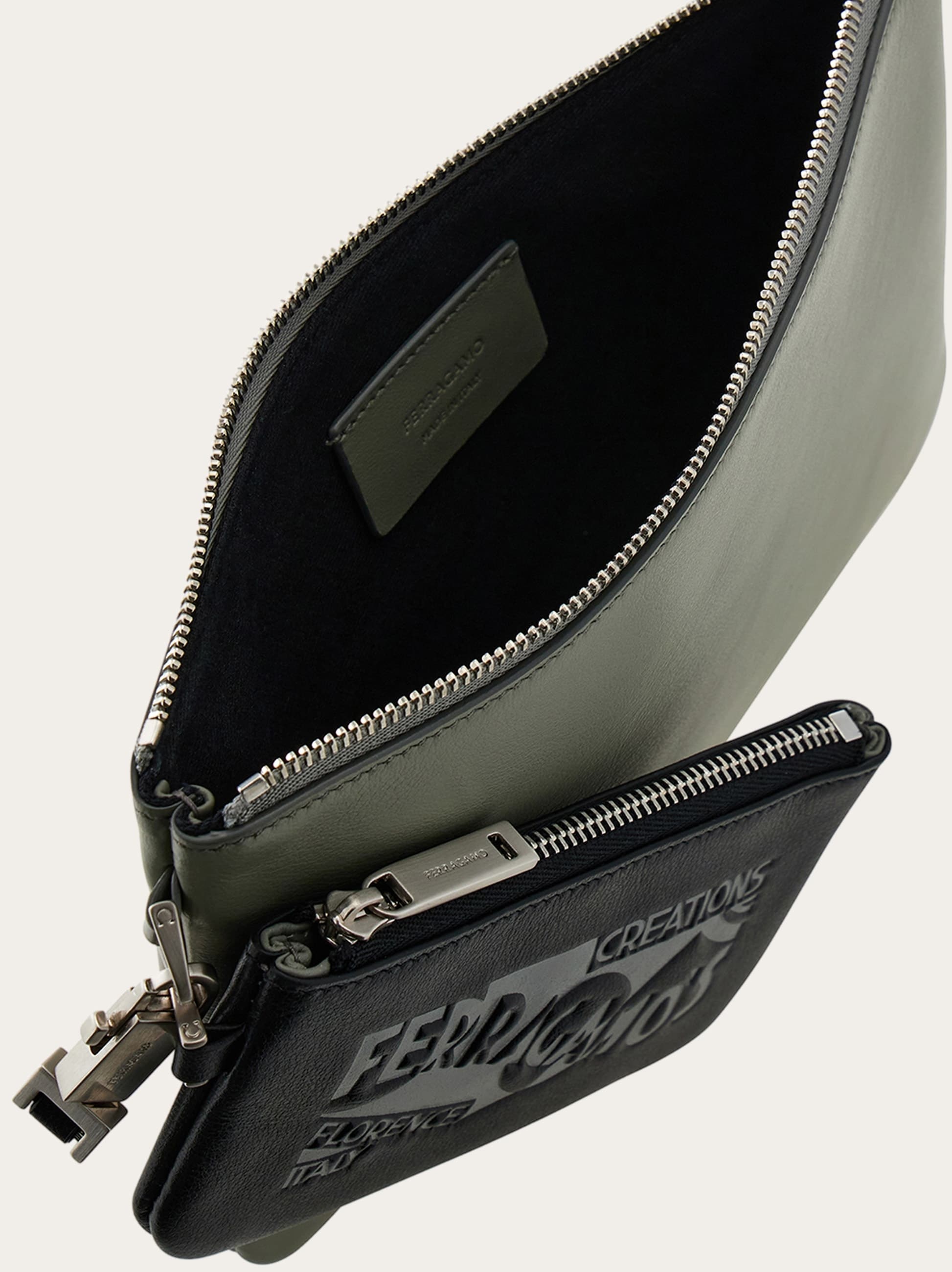 Double clutch with logo - 4