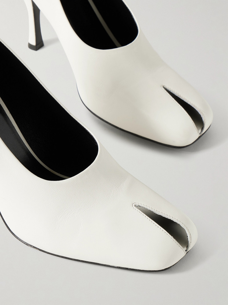 Eva Cutout Leather Pumps 4