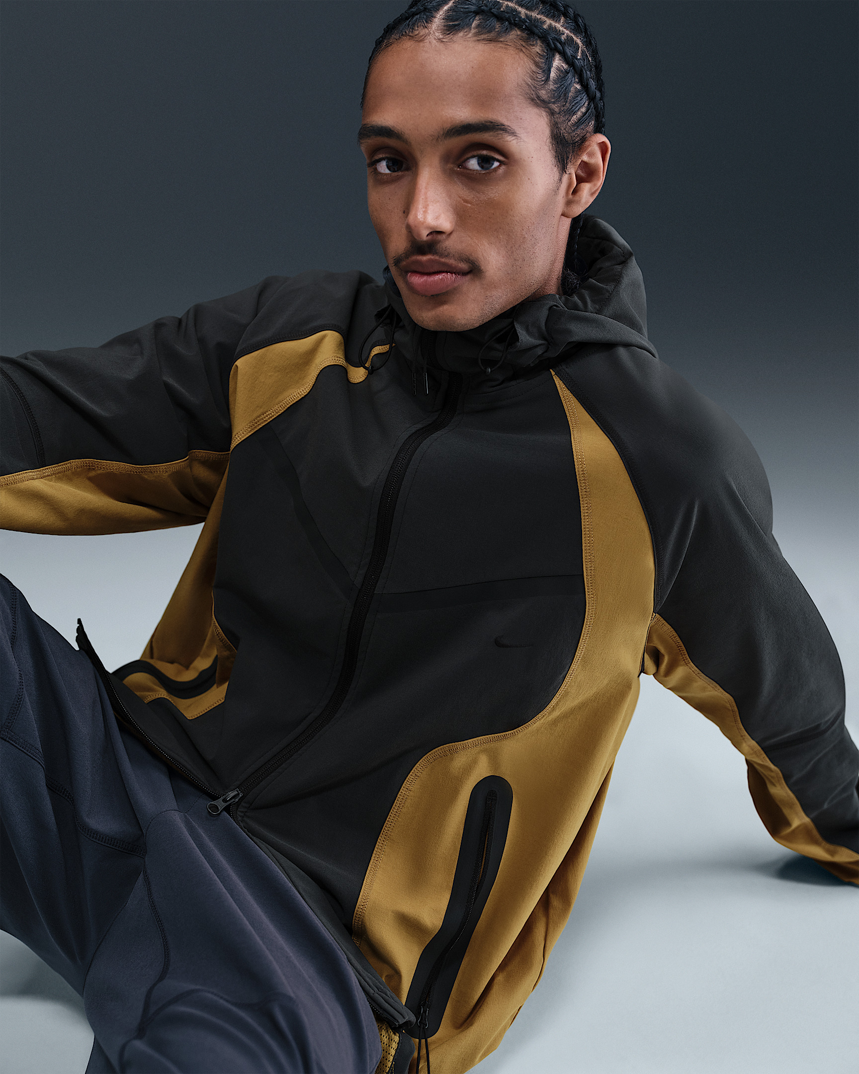 Nike Tech Men's Dri-FIT Woven Color-Block Windrunner Oversized Jacket - 3