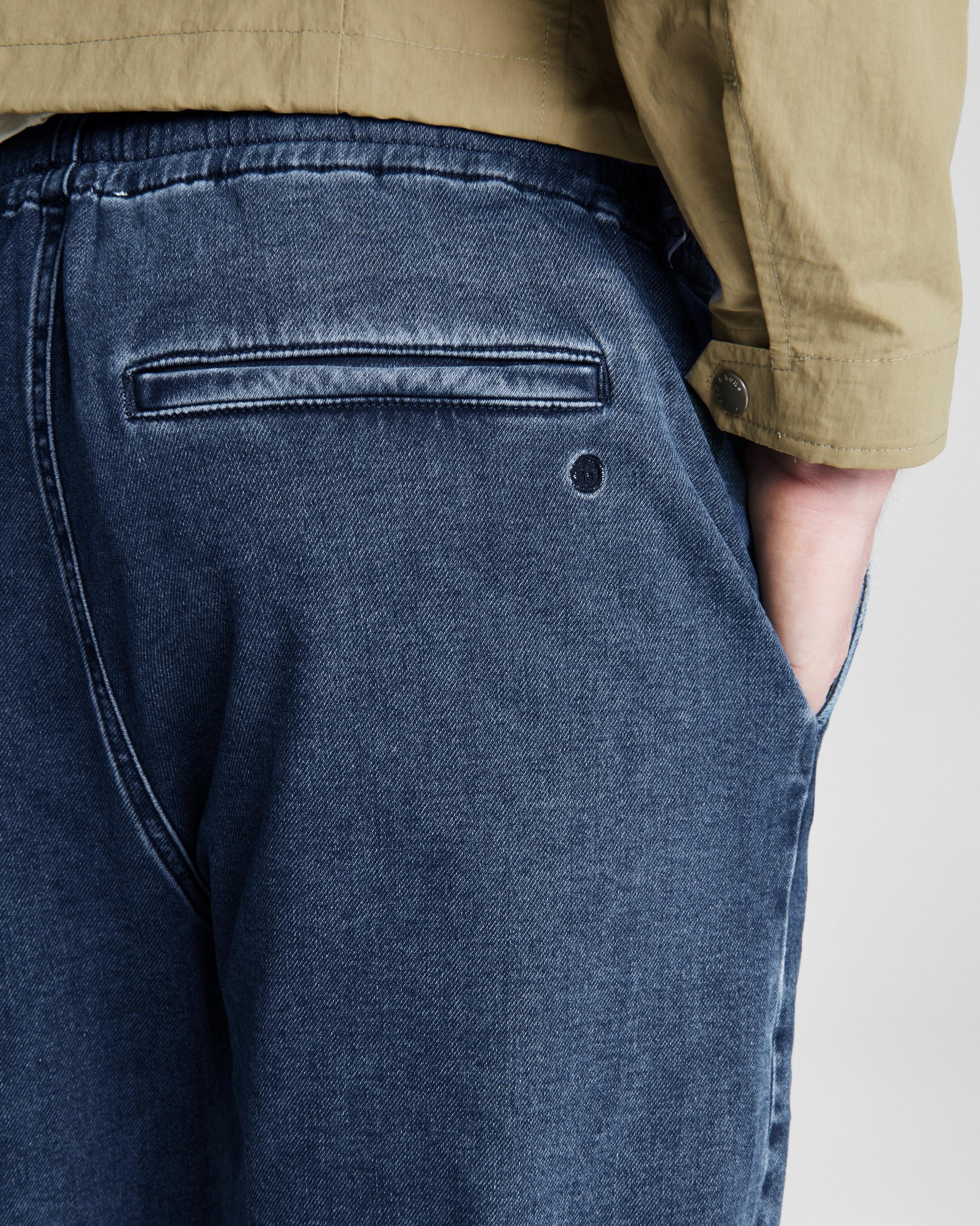Prospect Denim Jogger
Relaxed Fit Pant - 6