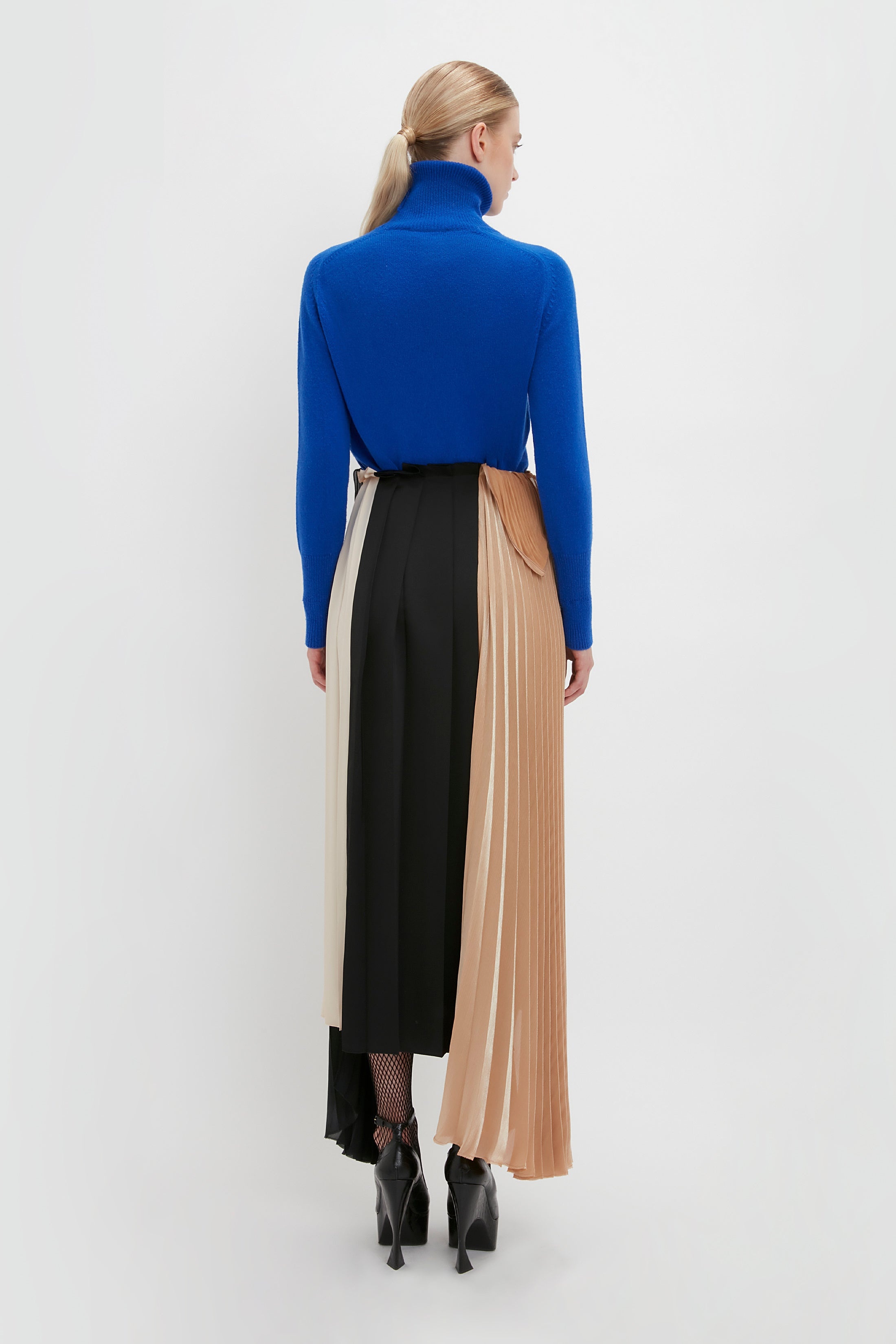 Pleated Layer Asymmetric Skirt In Multi - 4