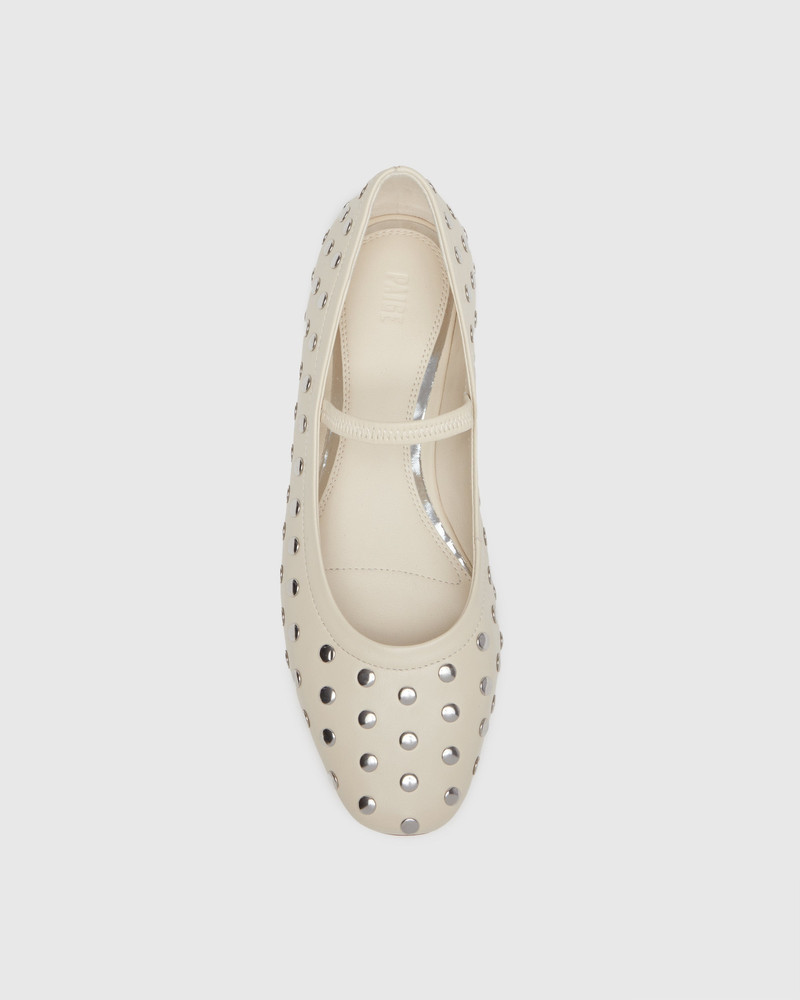 Joya Studded Flat 5
