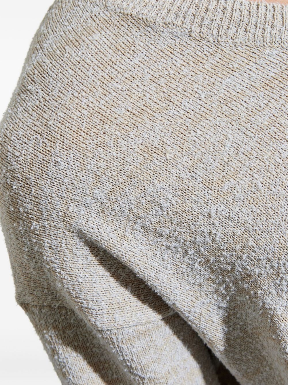 V-neck sweater - 5