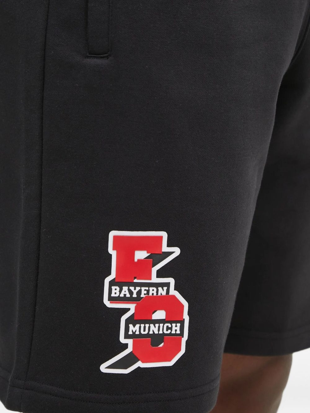 x Bayern Munich logo-embroidered shorts - 5
