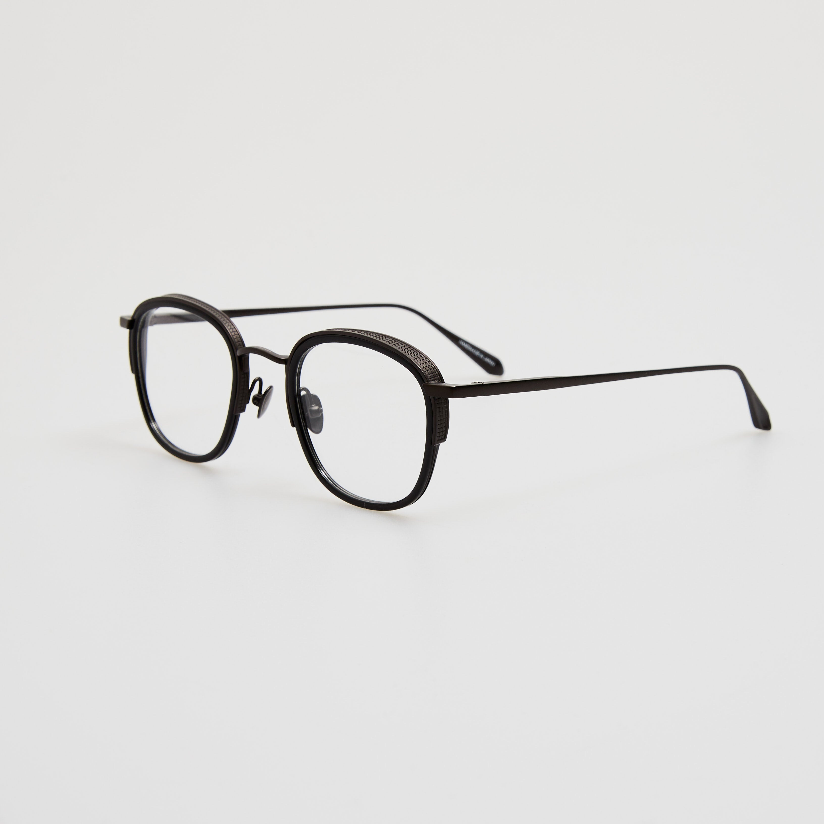 Aldrin Optical in Black and Matt Nickel - 3