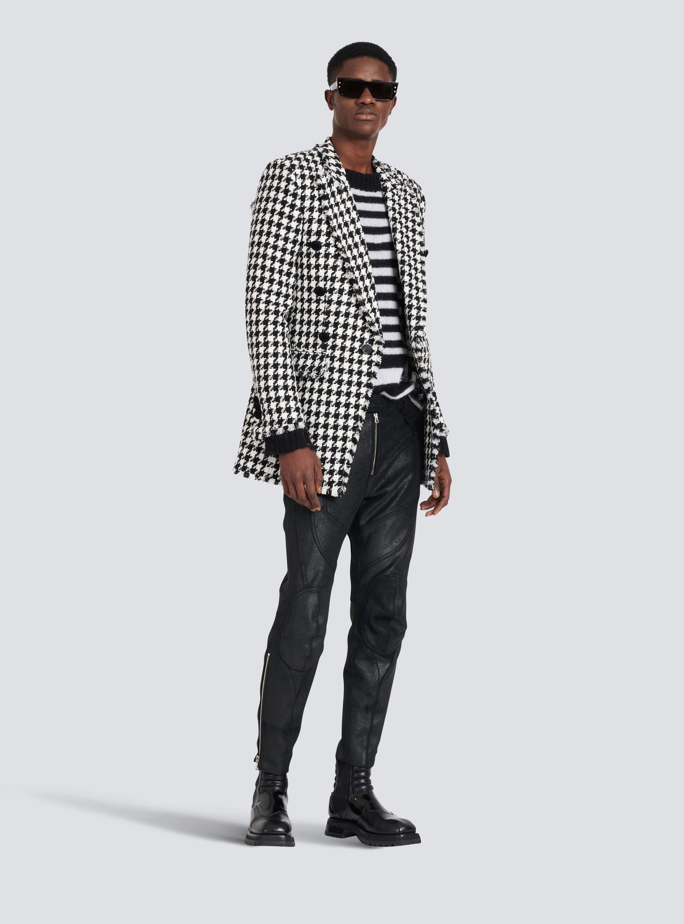 Houndstooth print tweed blazer with Balmain badge - 2
