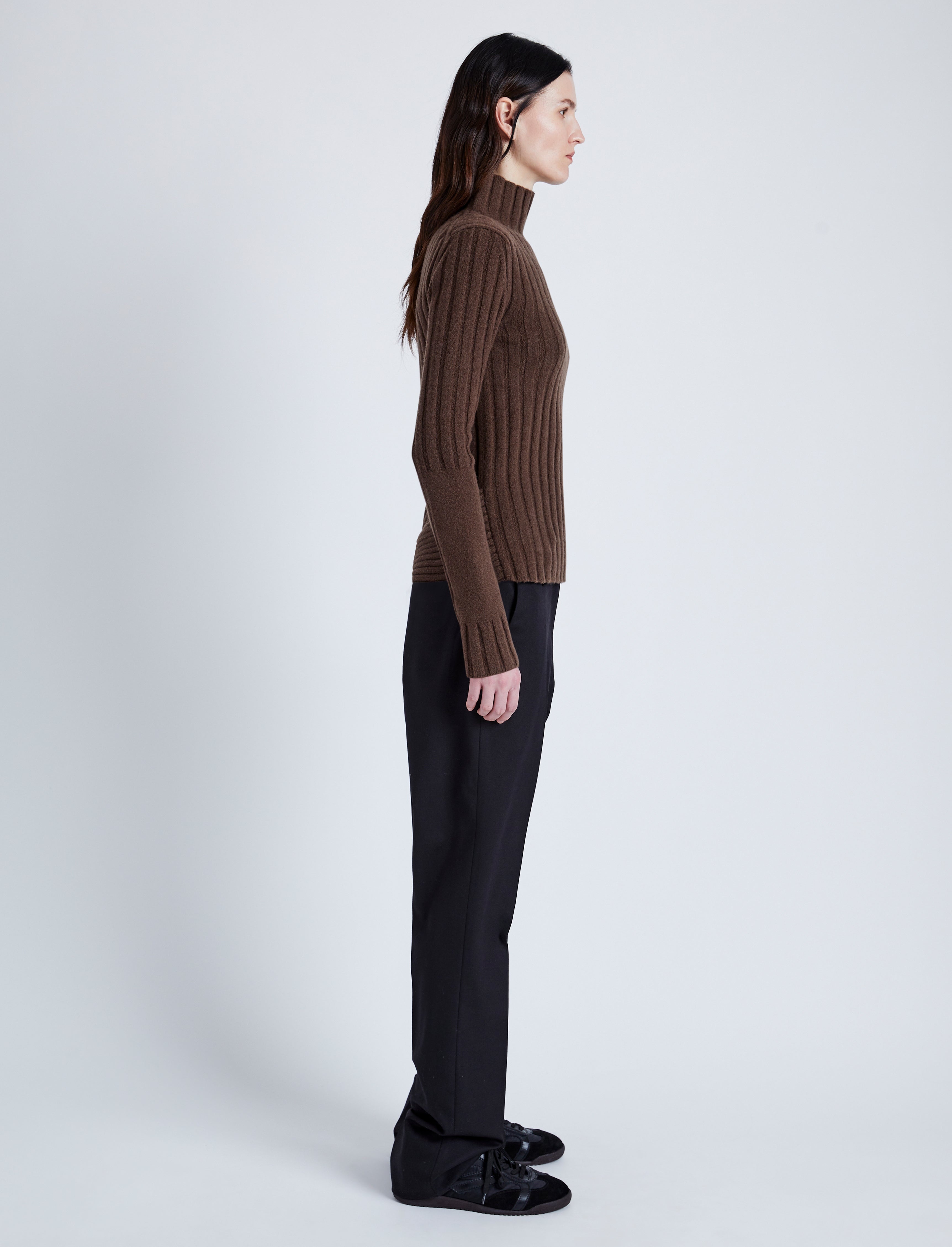 Haven Sweater in Midweight Cashmere Rib - 4