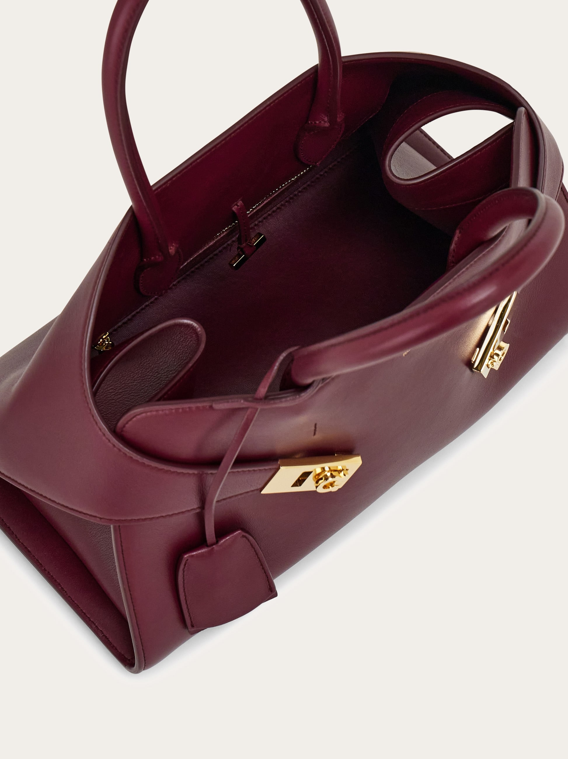 Hug handbag (M) - 6