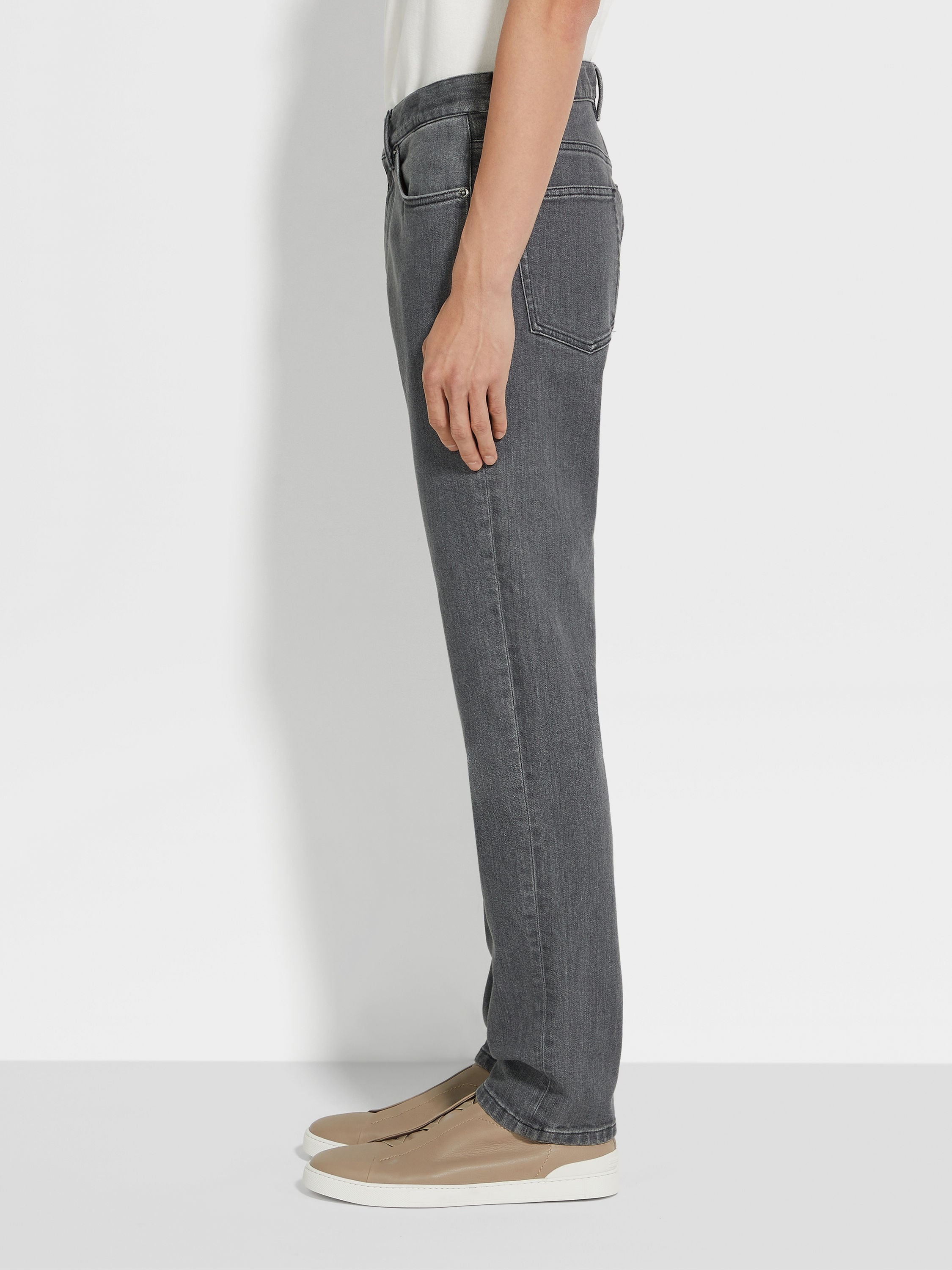 GREY STONE-WASHED STRETCH COTTON ROCCIA JEANS - 3