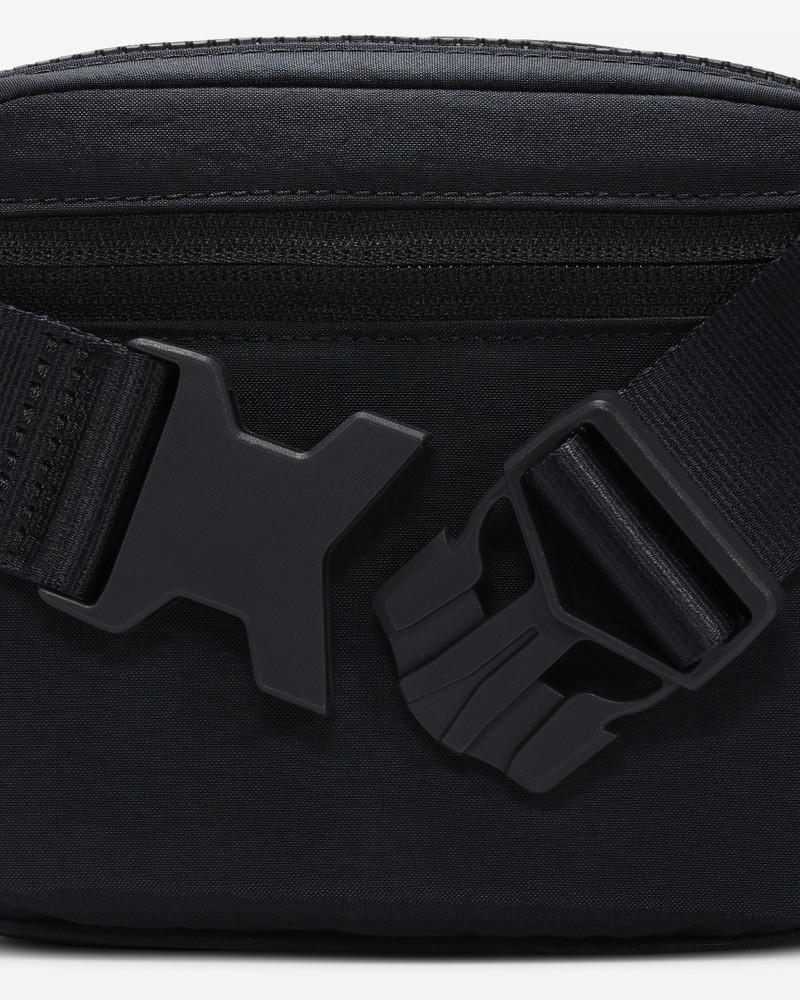 Nike Aura Crossbody Bag (2L) 8