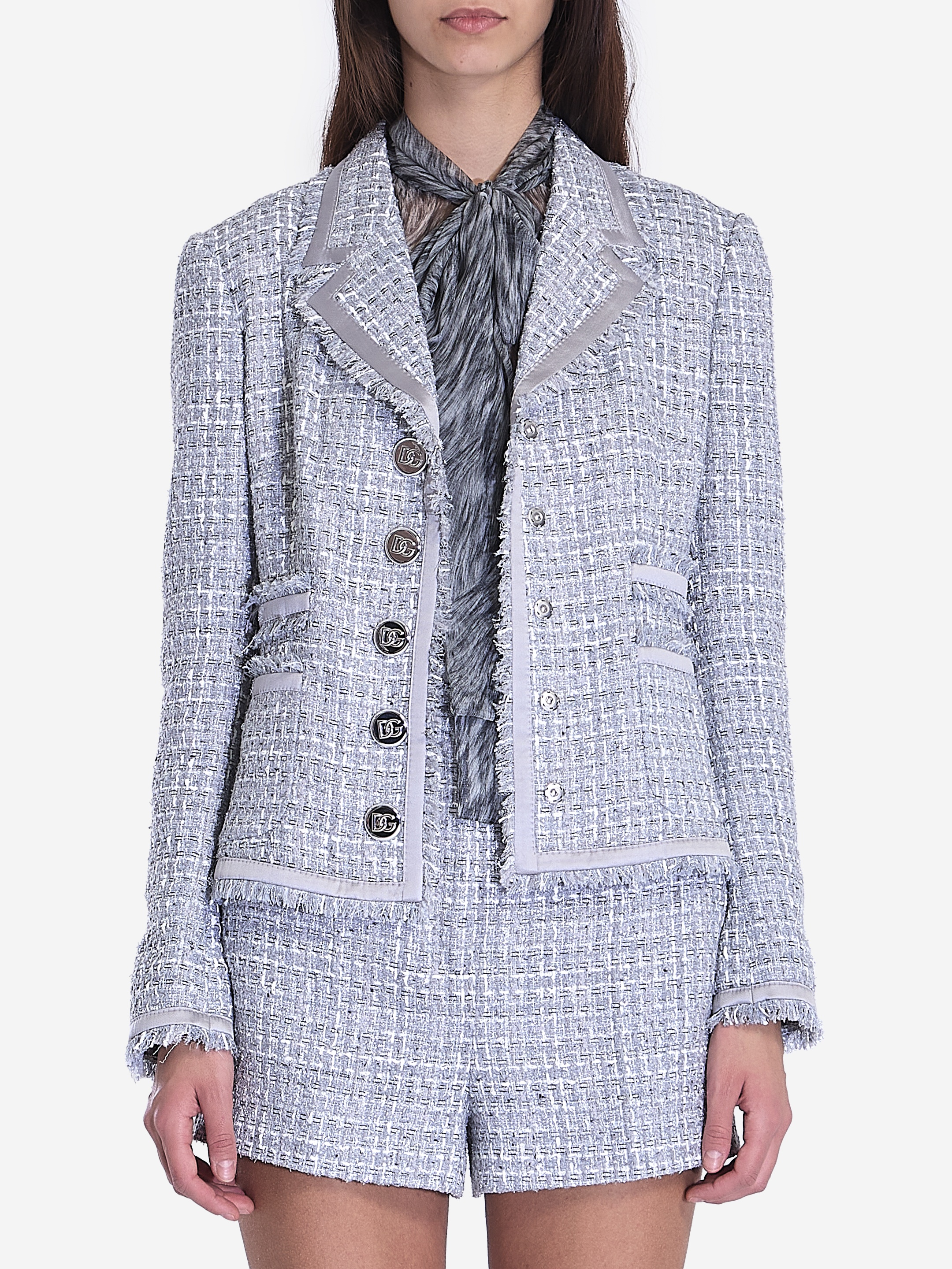 ジャケット Dolce & Gabbana Jacket in grey lame boucle Dolce & Gabbana Jacket In Grey Lamé Bouclé – Ellie Belle