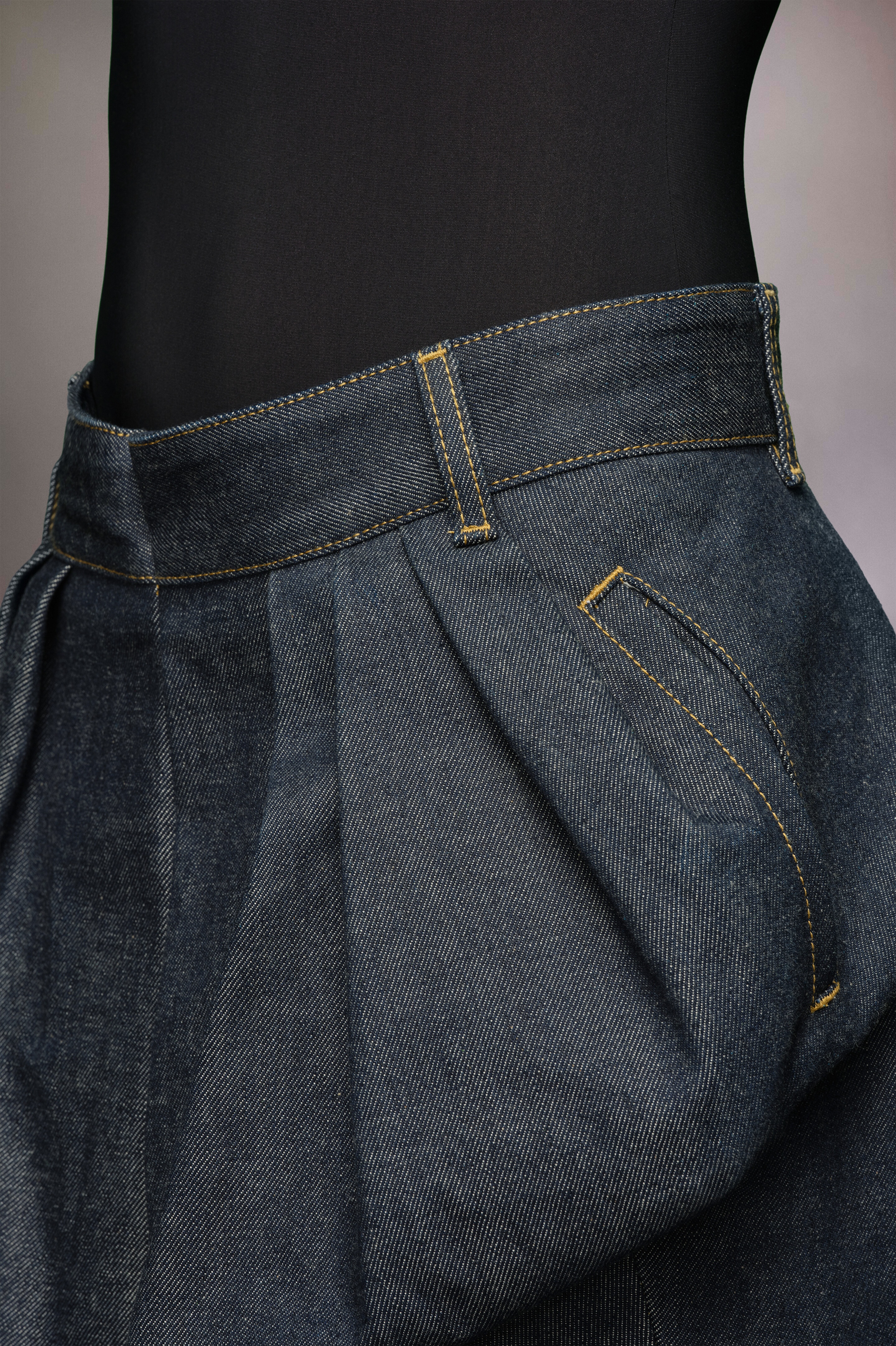 Denim pleated skirt