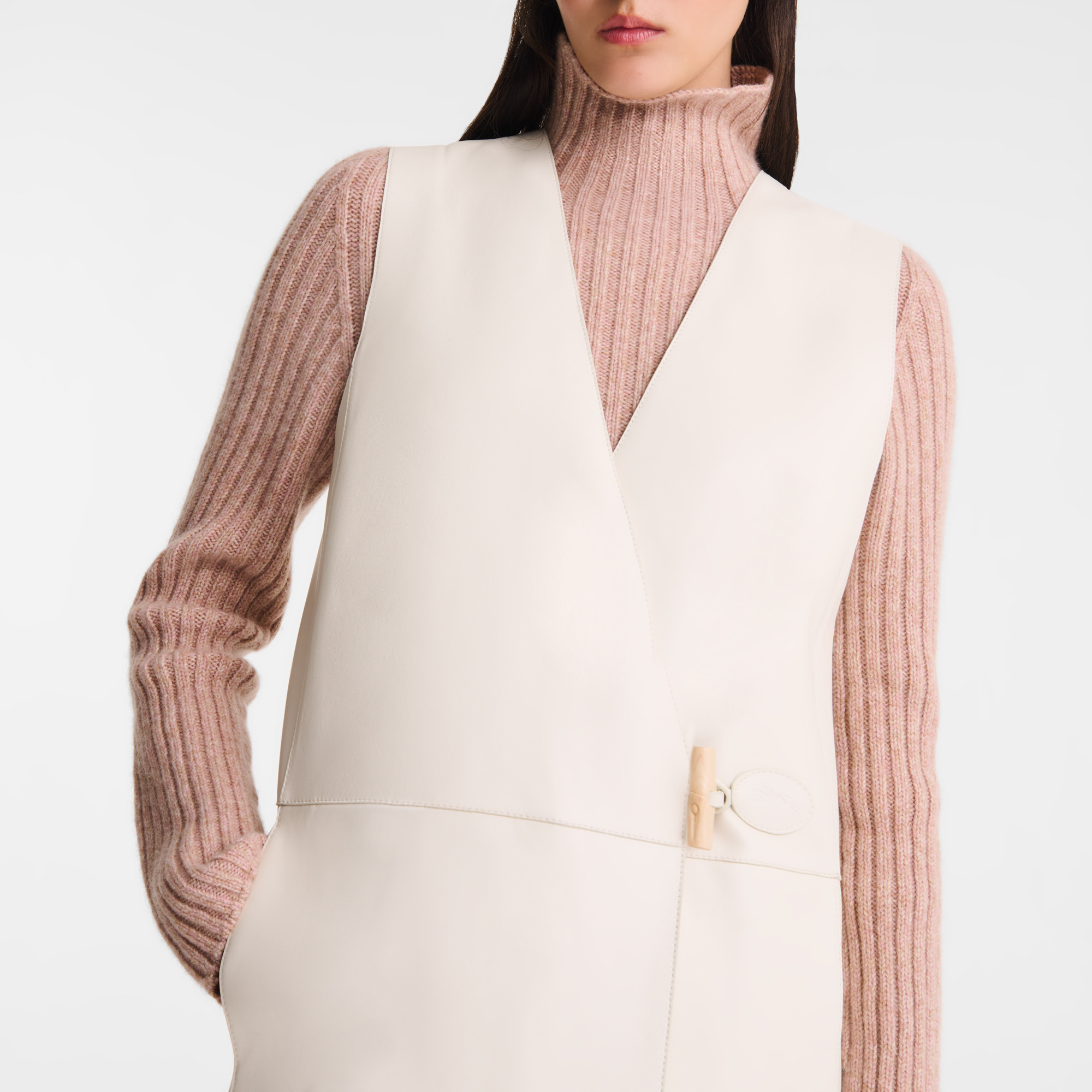 Sleeveless jacket Ecru - Leather - 3