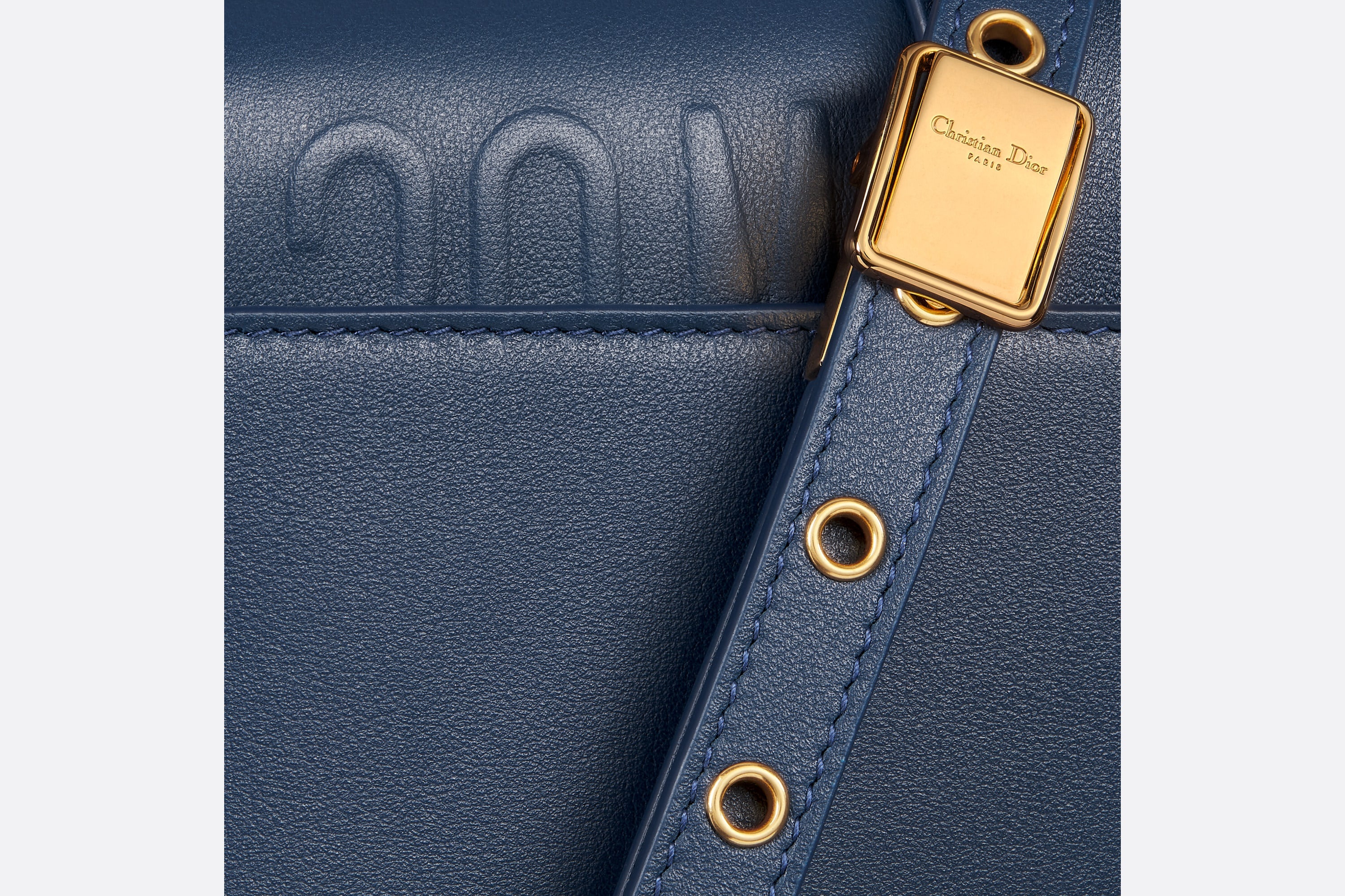 30 Montaigne East-West Bag with Chain - 5