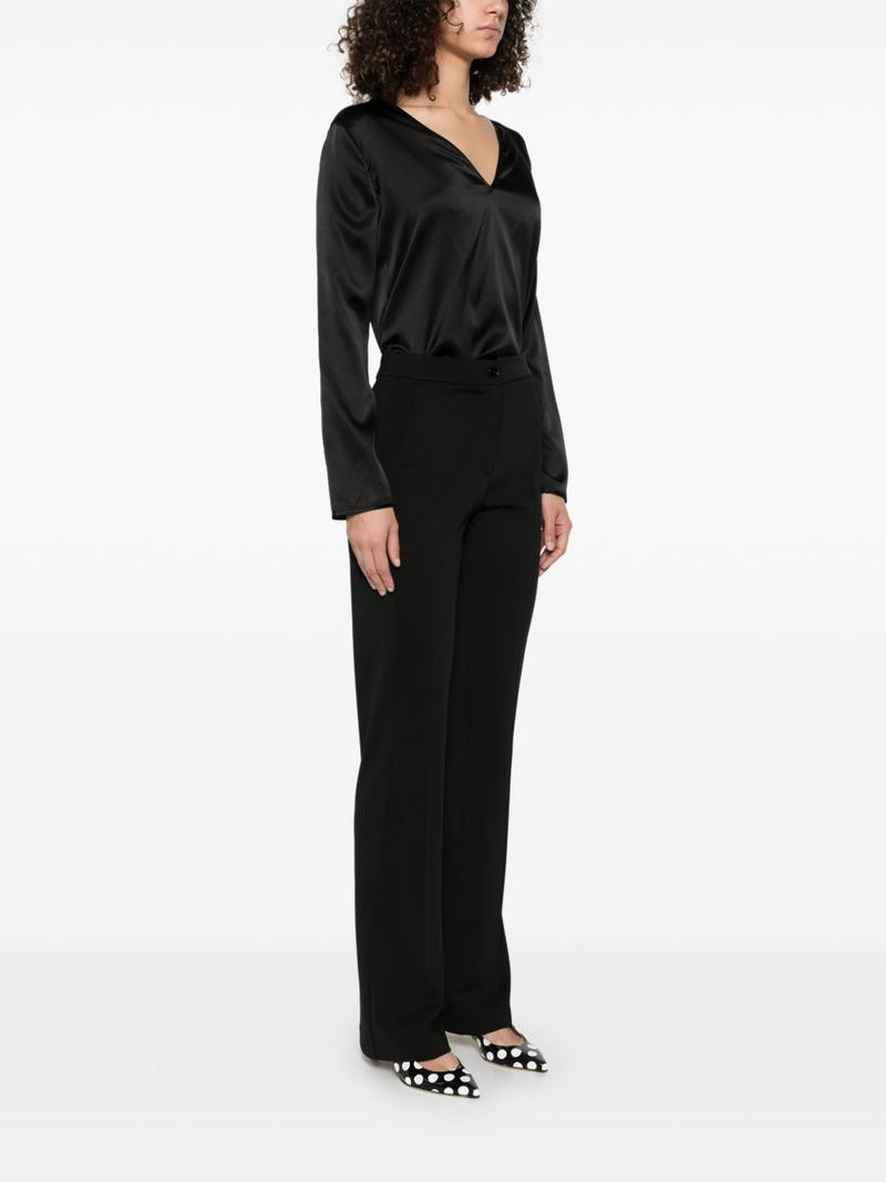 pressed-crease trousers 3