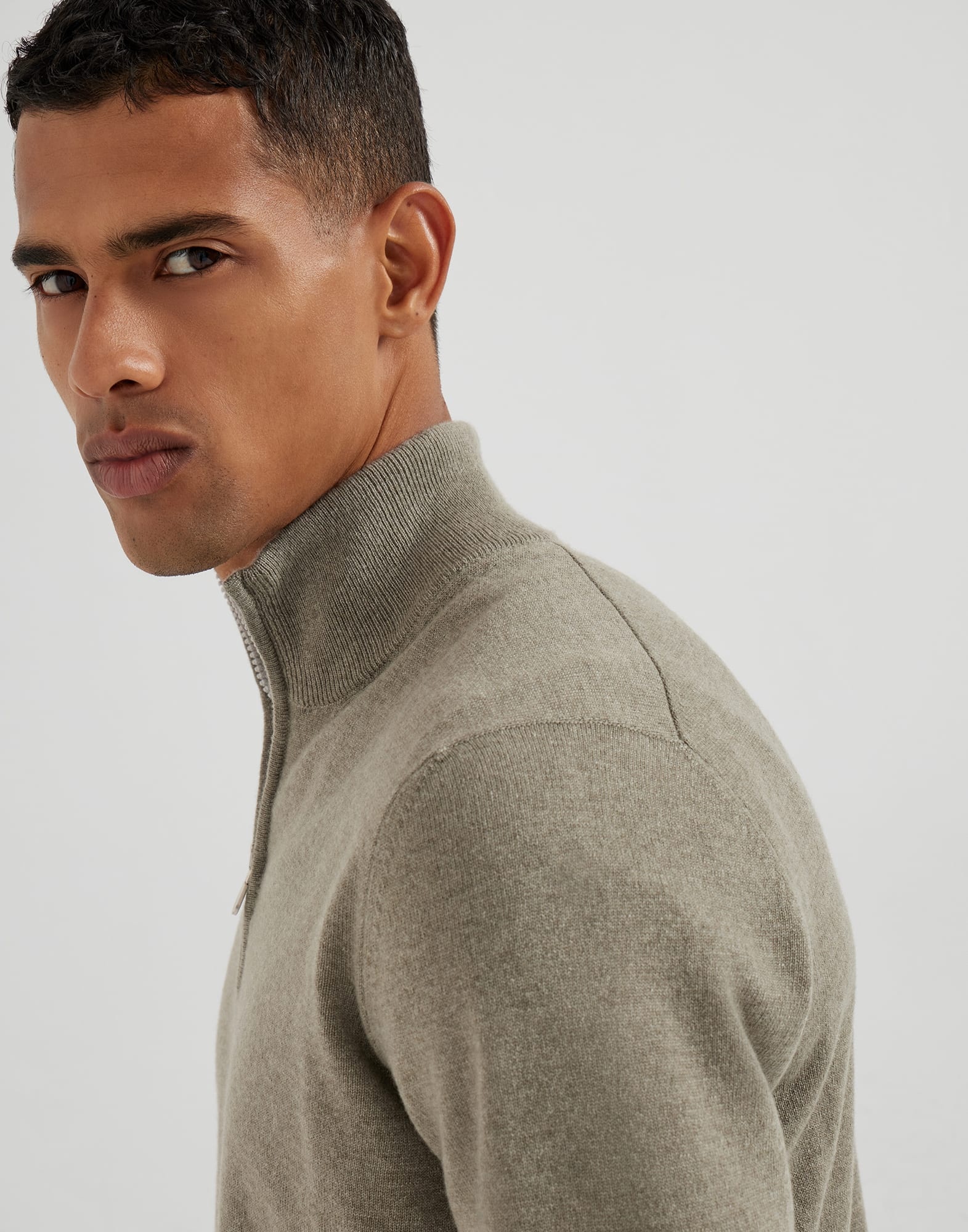 Cashmere sweater with half zip - 3