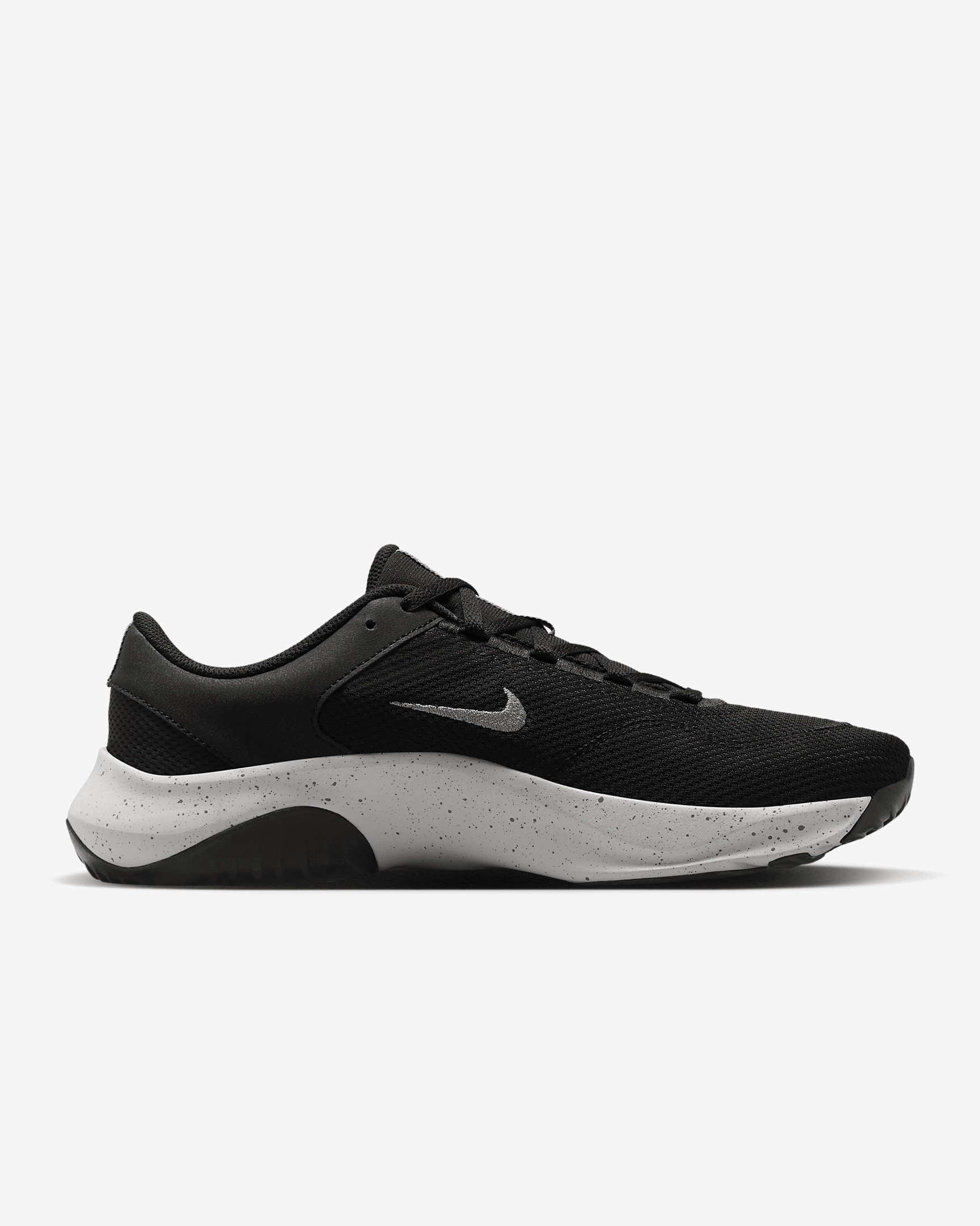 Nike Legend Essential 3 Next Nature Men's Workout Shoes - 3