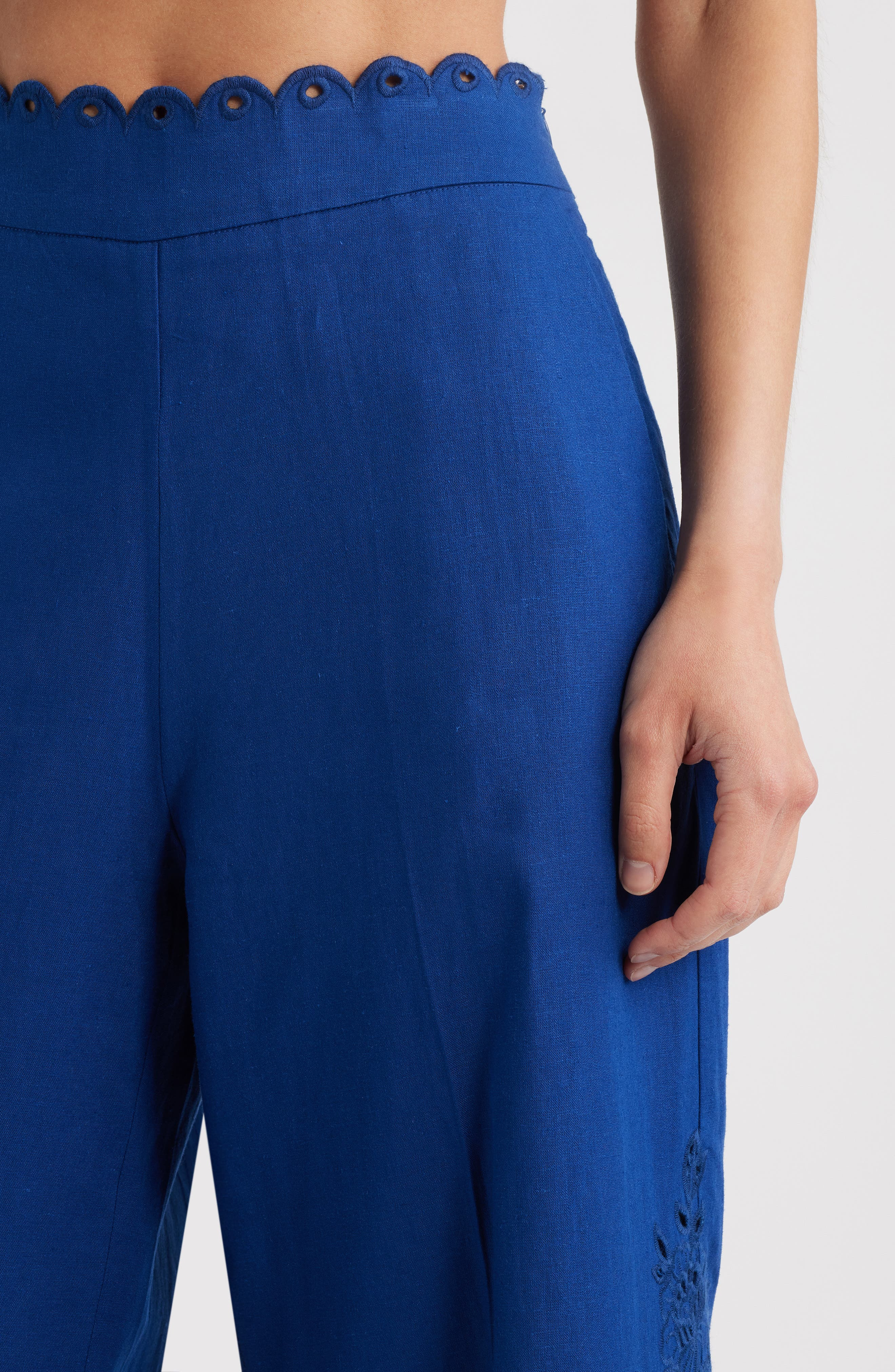 FARM Rio Richelieu Embroidery Detail Linen Blend Pants in Blue at Nordstrom - 4