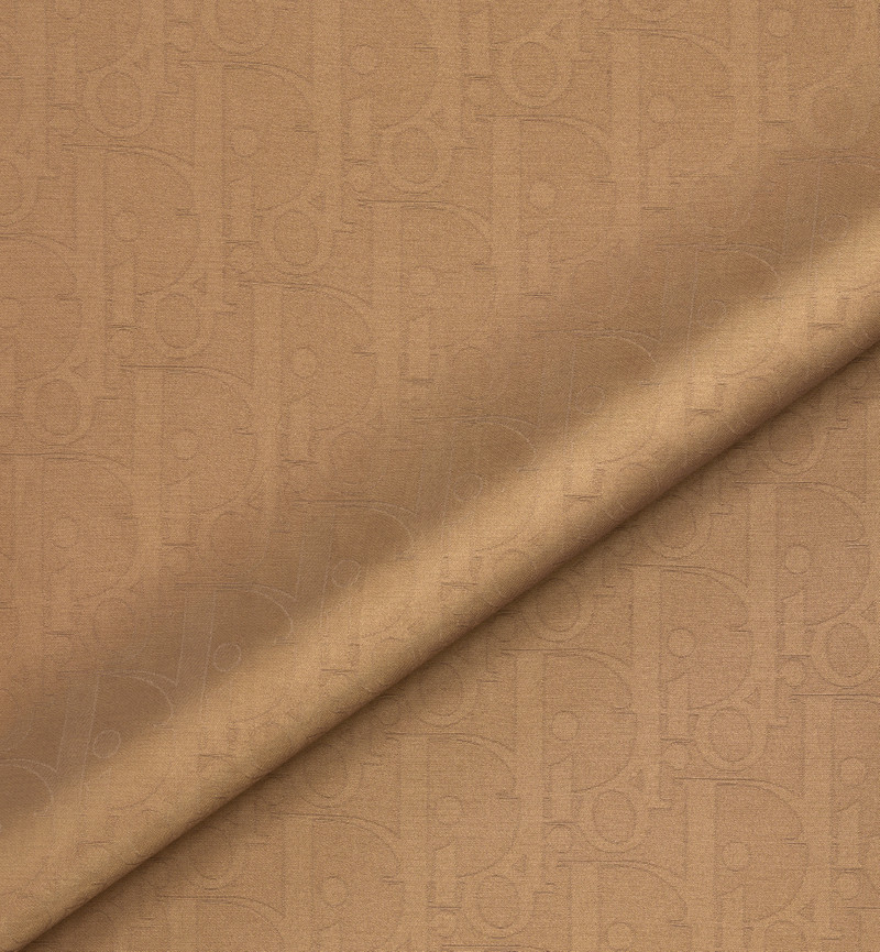 Dior Gravity Stole 3