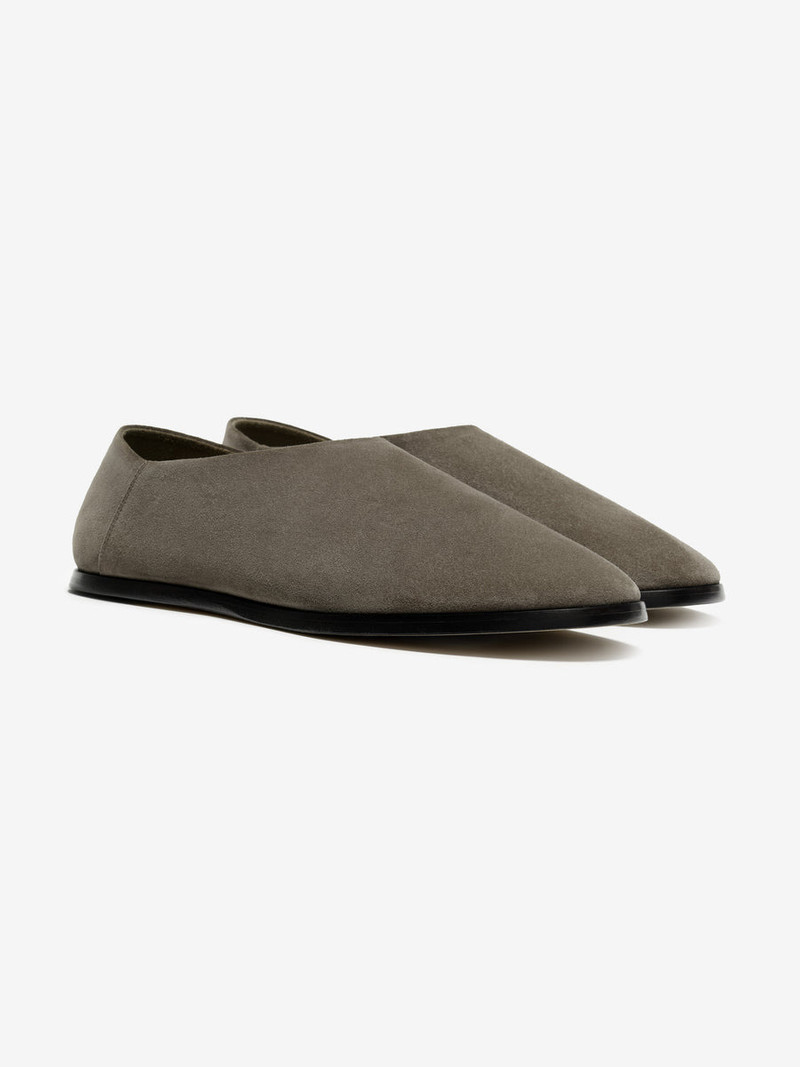 Fear of God Slip On outlook
