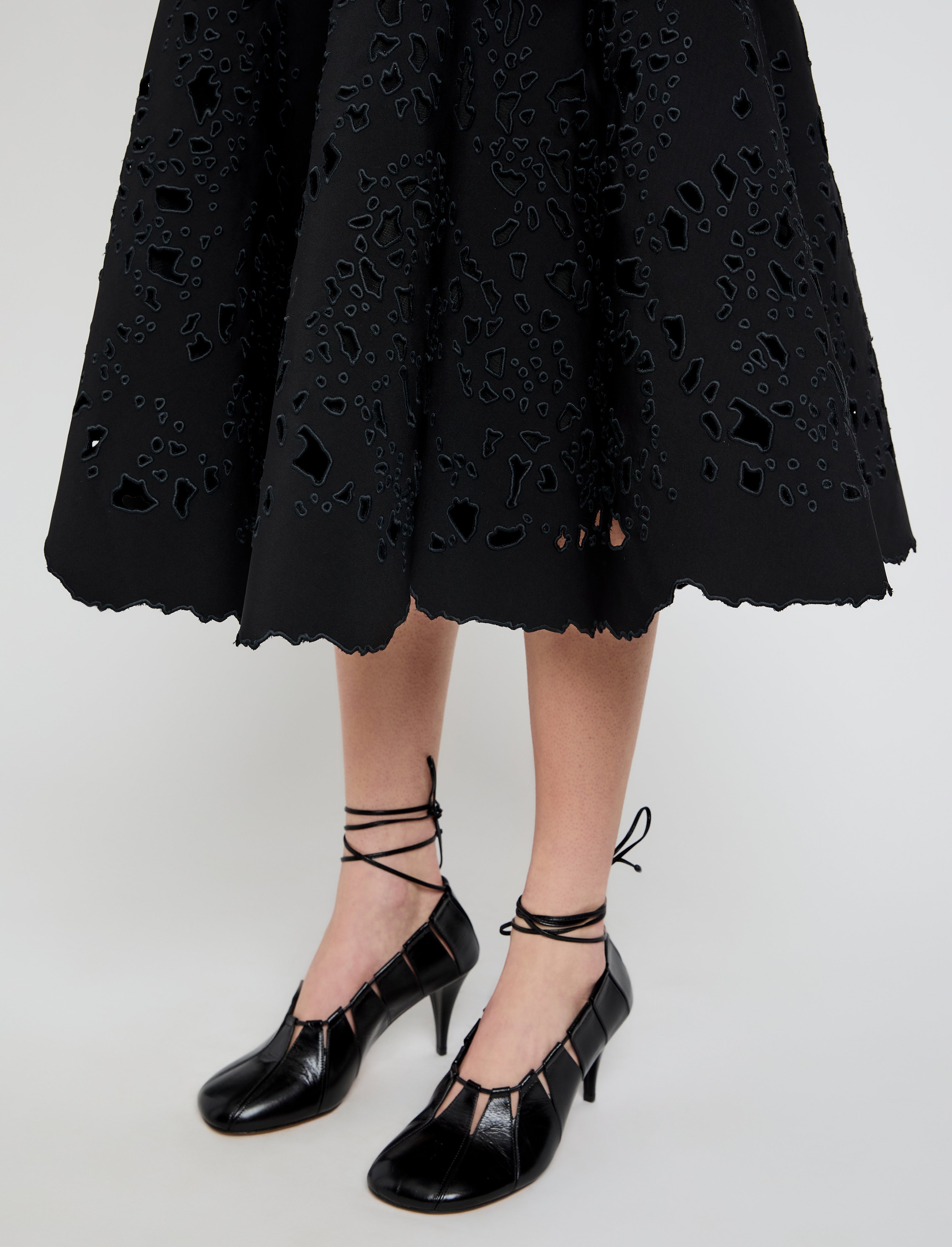 Olene Skirt in Broderie Anglaise - 5