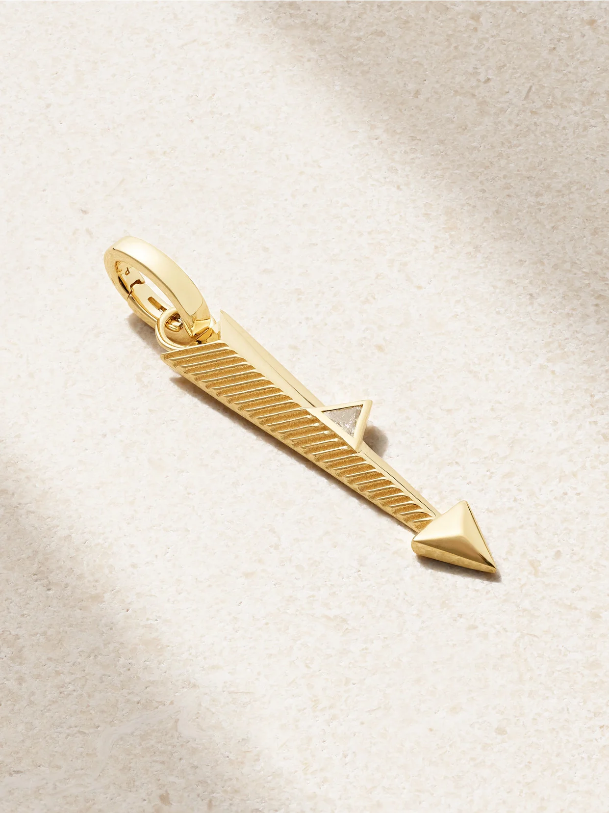 Arrow 18-karat Gold Diamond Pendant - 1