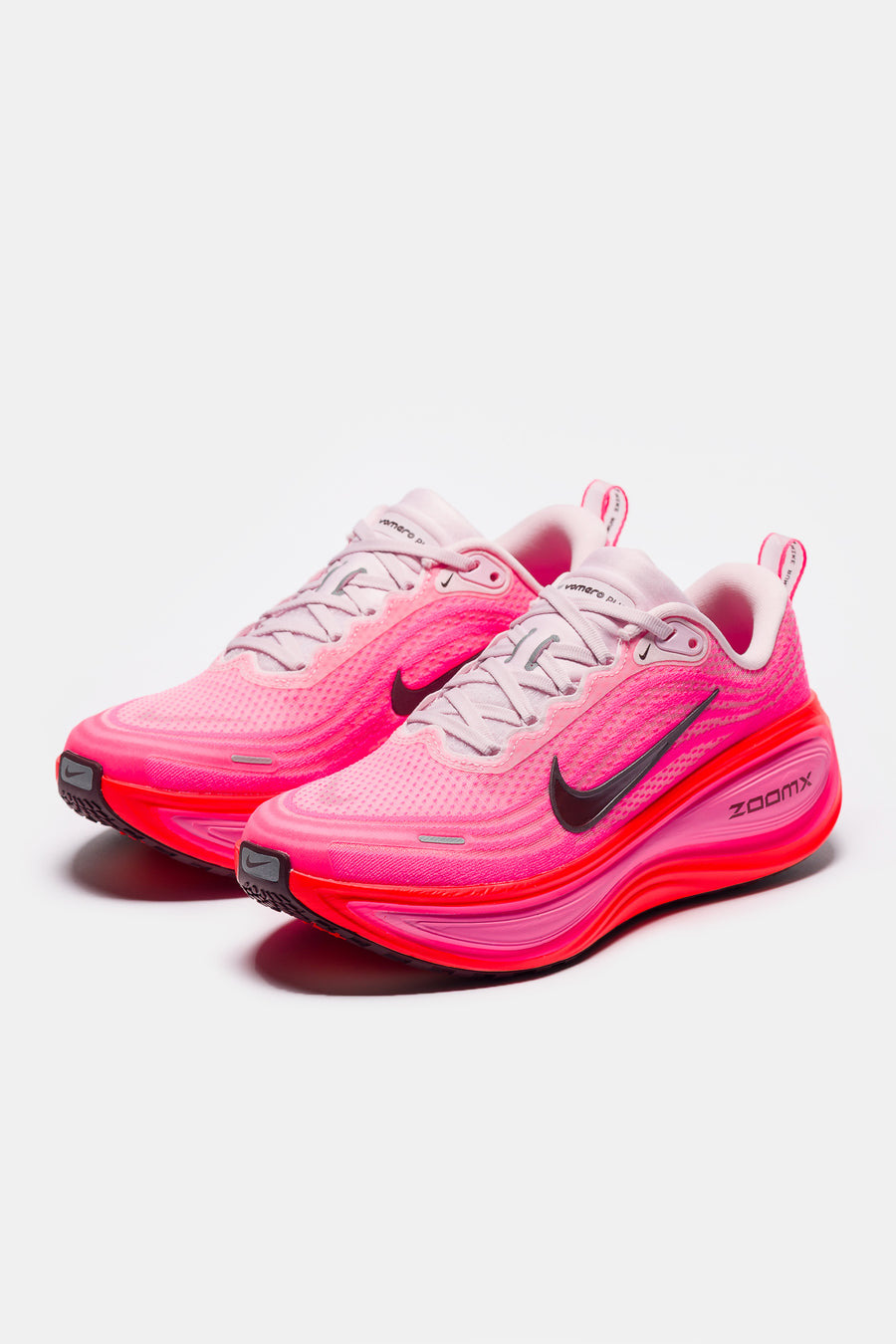 Vomero Plus Sneaker in Hyper Pink/Burgundy Crush/Bright Crimson - 3