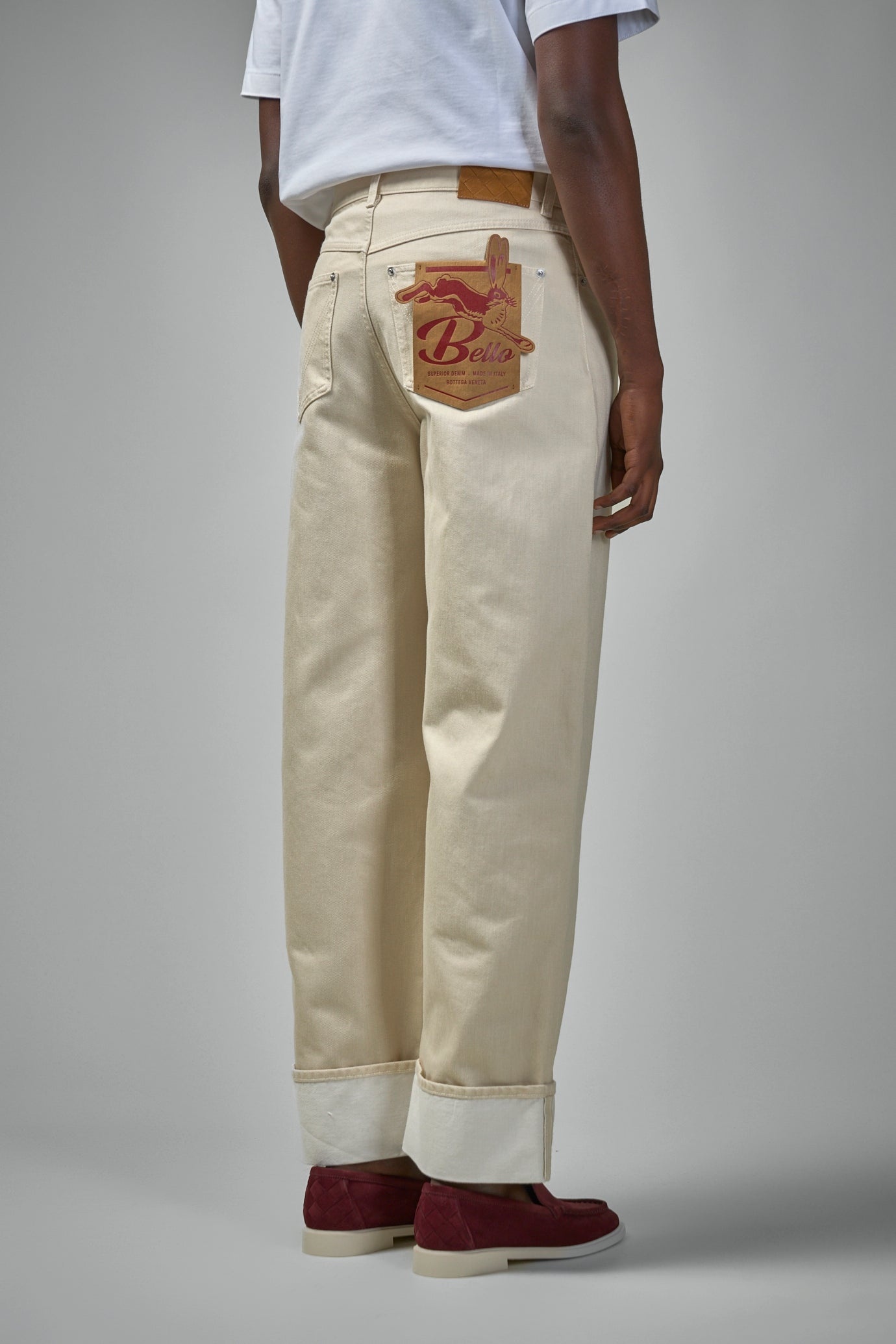 Colored Turned Up Jeans - 3