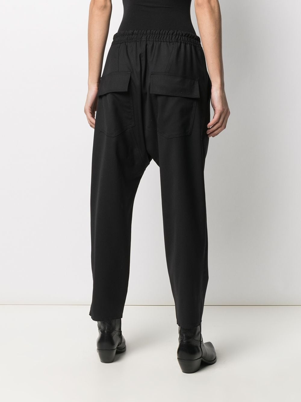 cropped drawstring waist trousers - 4