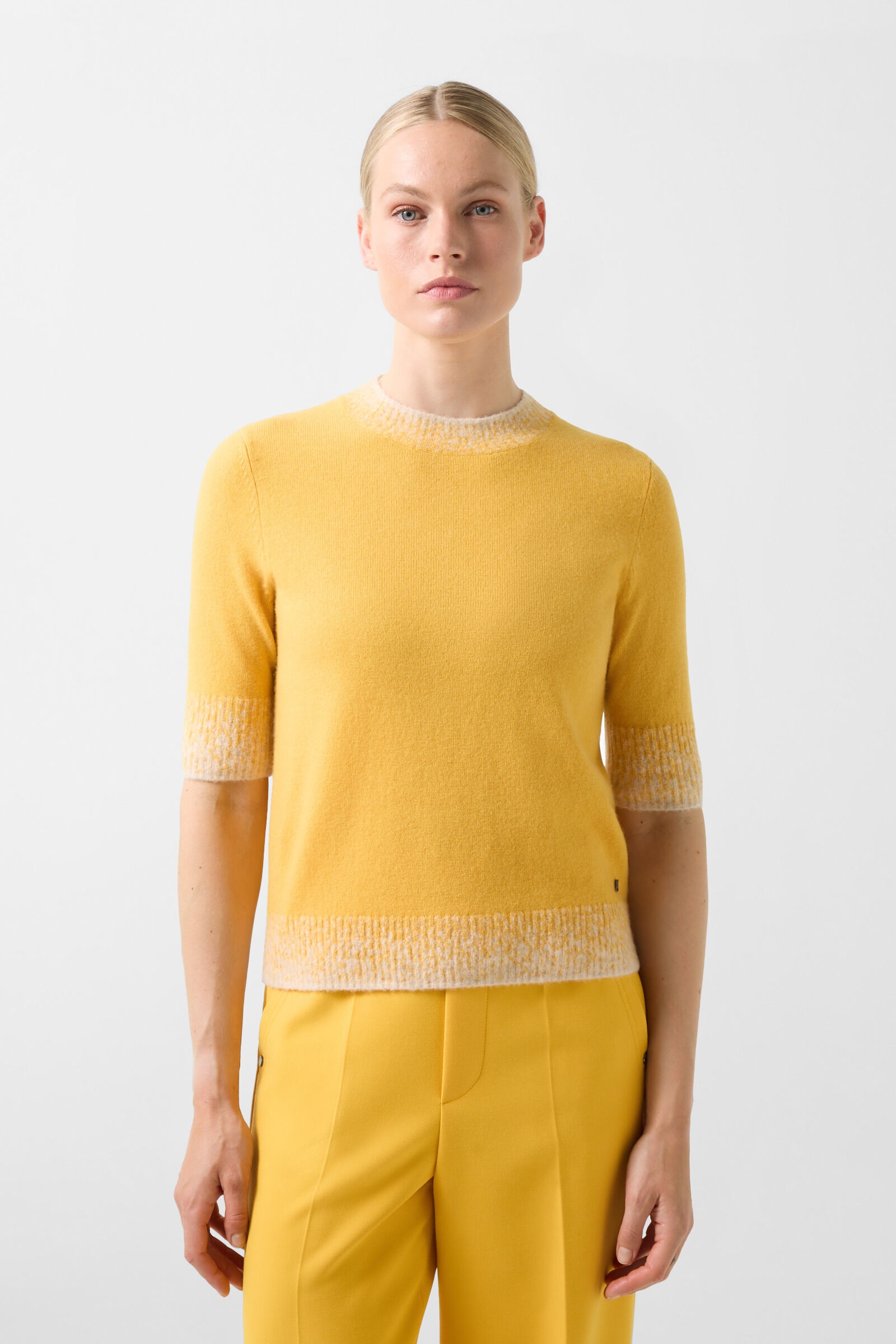 Luise knitted top in Mustard yellow - 2