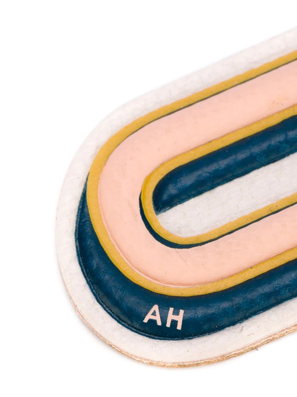 'U' sticker - 3