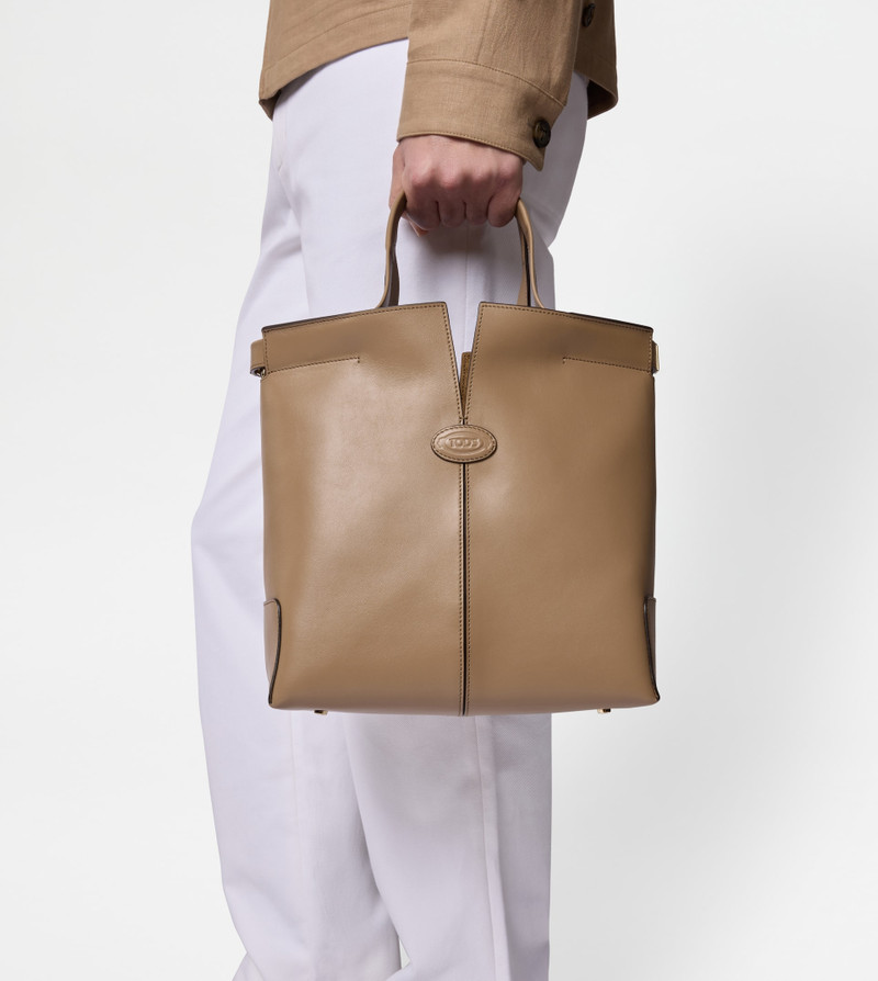TOD'S DI BAG FOLIO IN LEATHER SMALL - BROWN 11