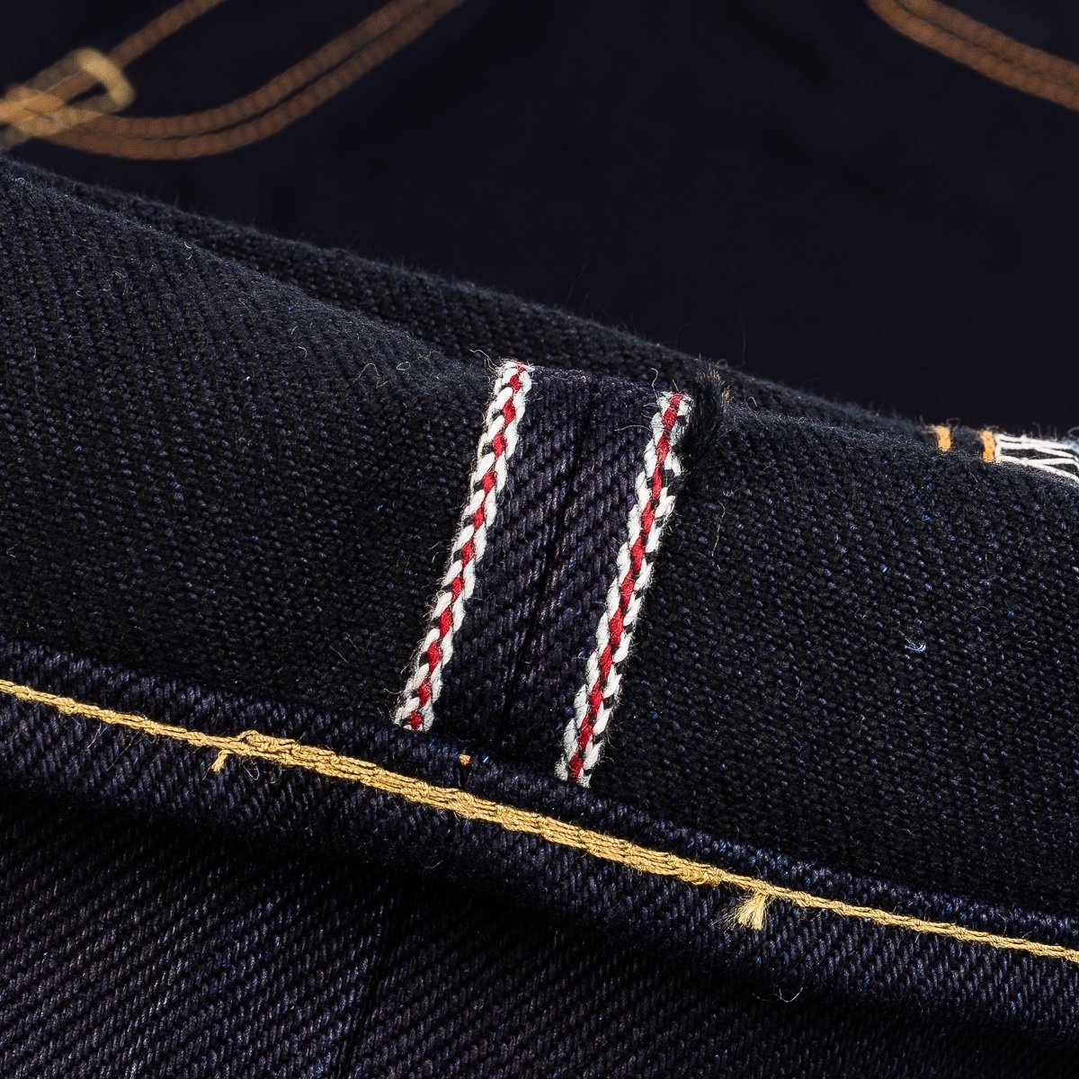 IH-888-XHSib 25oz Selvedge Denim Medium/High Rise Tapered Cut Jeans - Indigo/Black - 13
