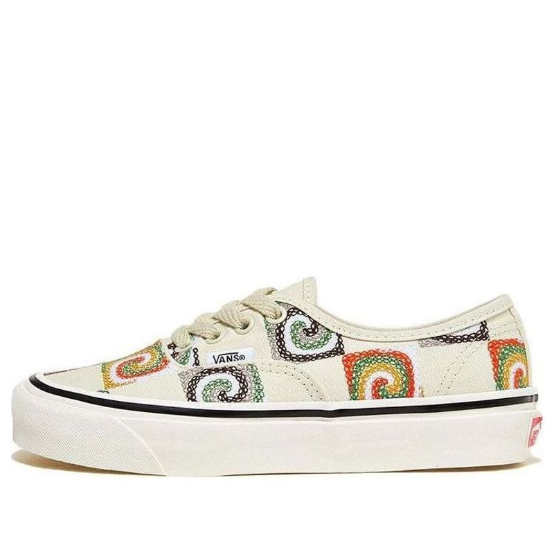 Vans Authentic 44 Low Top Skateboarding Shoes Unisex White VN0A7Q5CWHT - 1