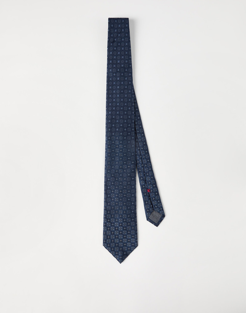 Geometric patterned silk tie 1