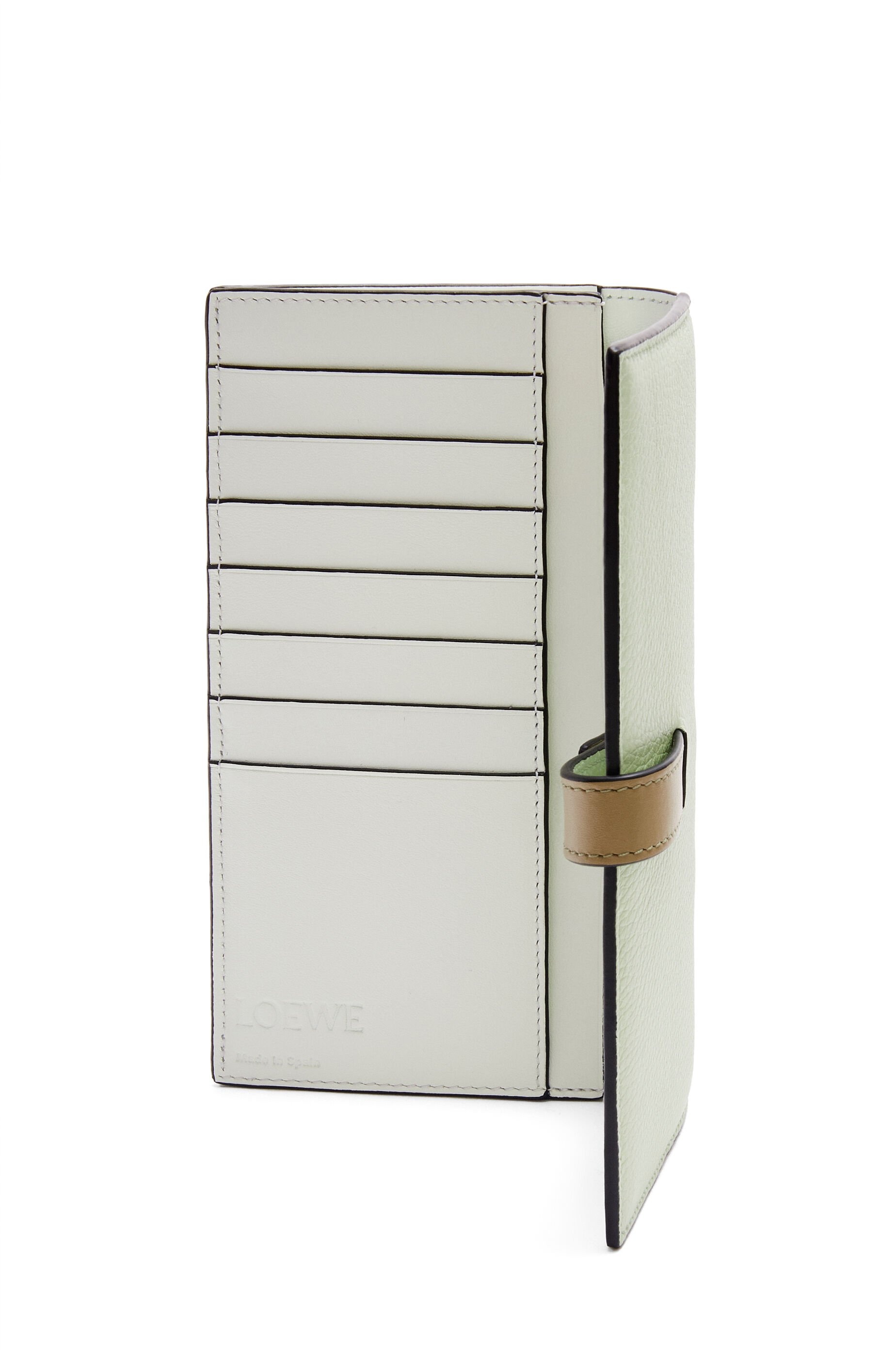 Large vertical wallet in grained calfskin - 3