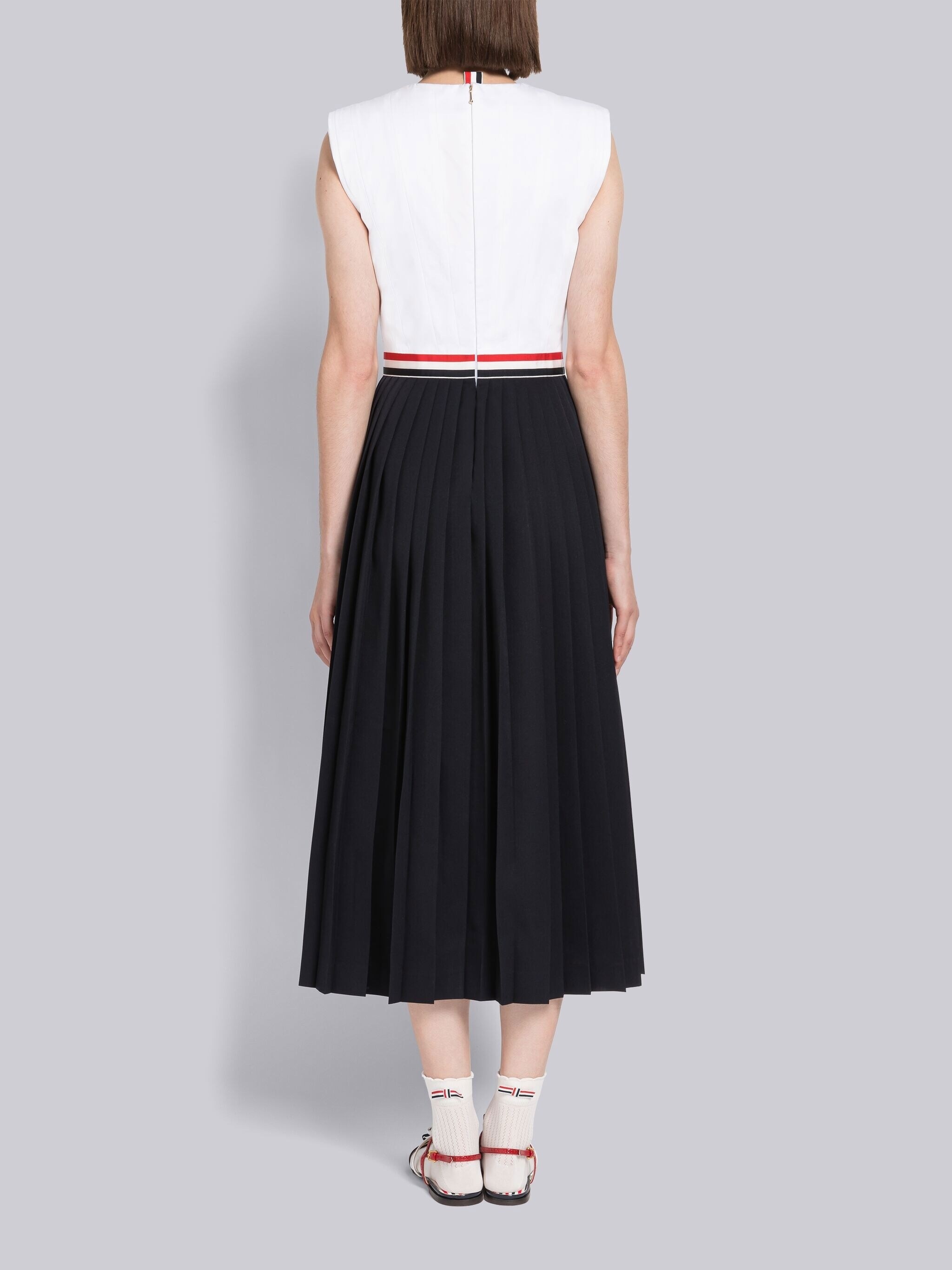 Poplin Gabardine Narrow Pleated Dress - 3