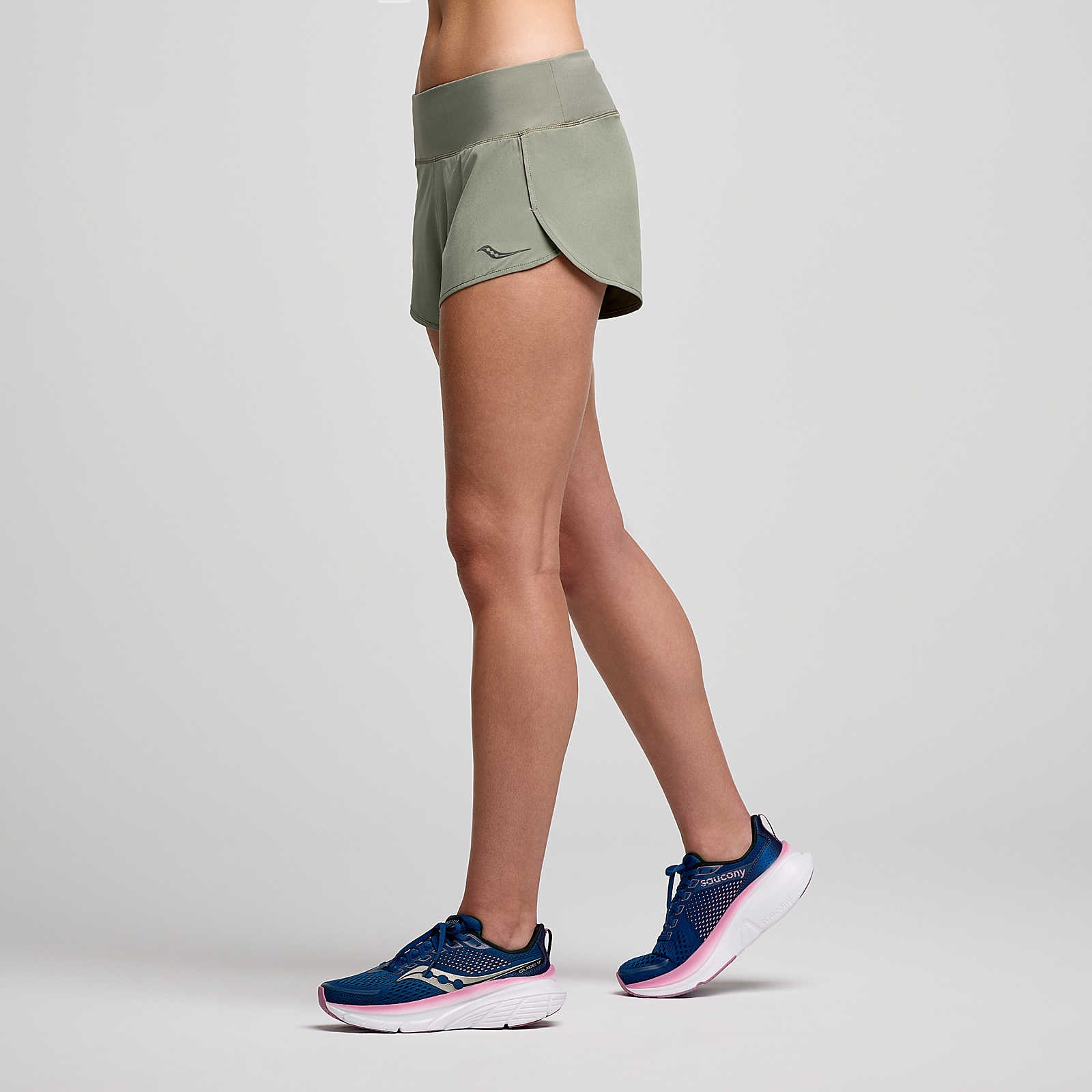 Outpace 2.5" Split Short - 4