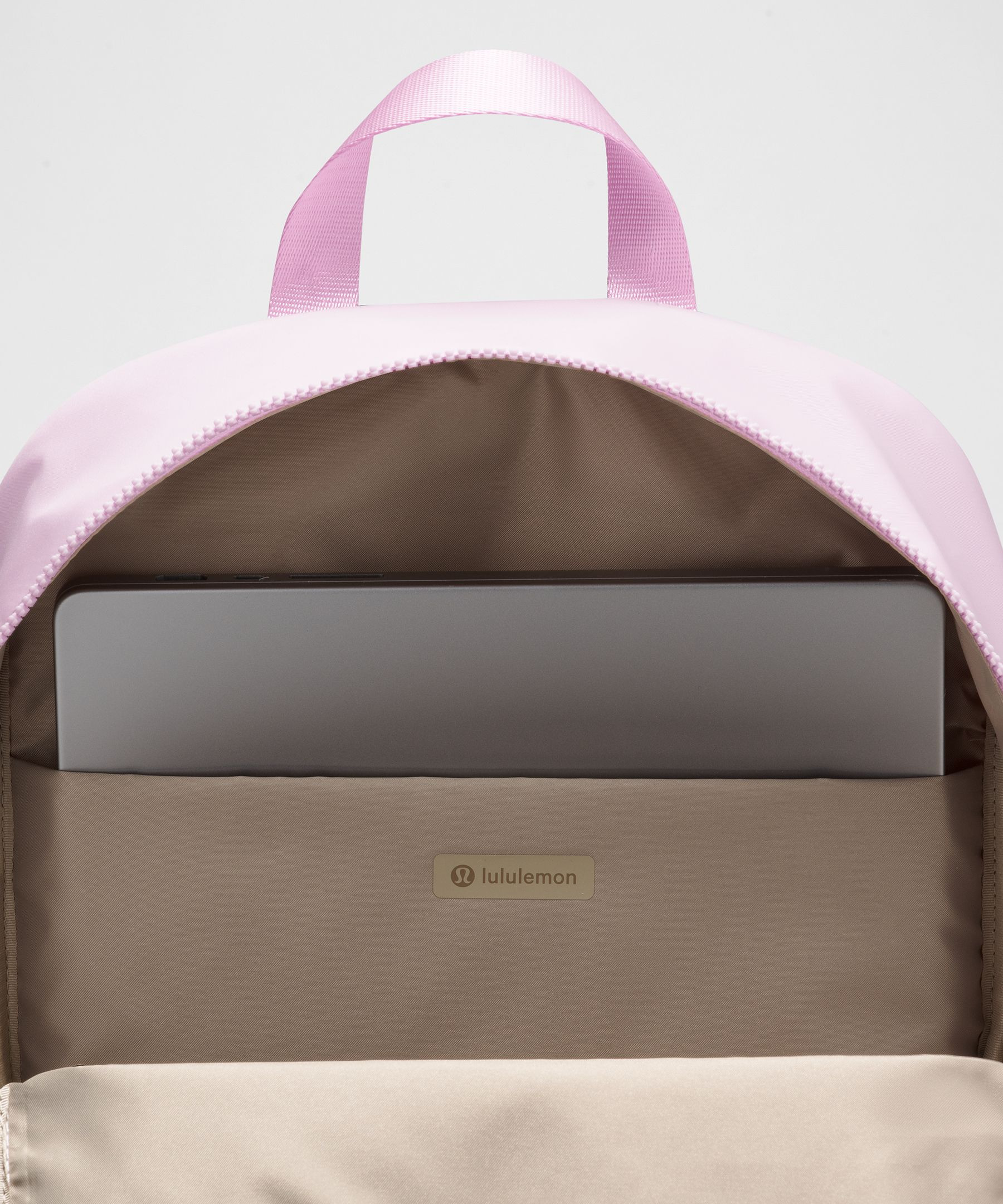 Everywhere Backpack 22L - 4