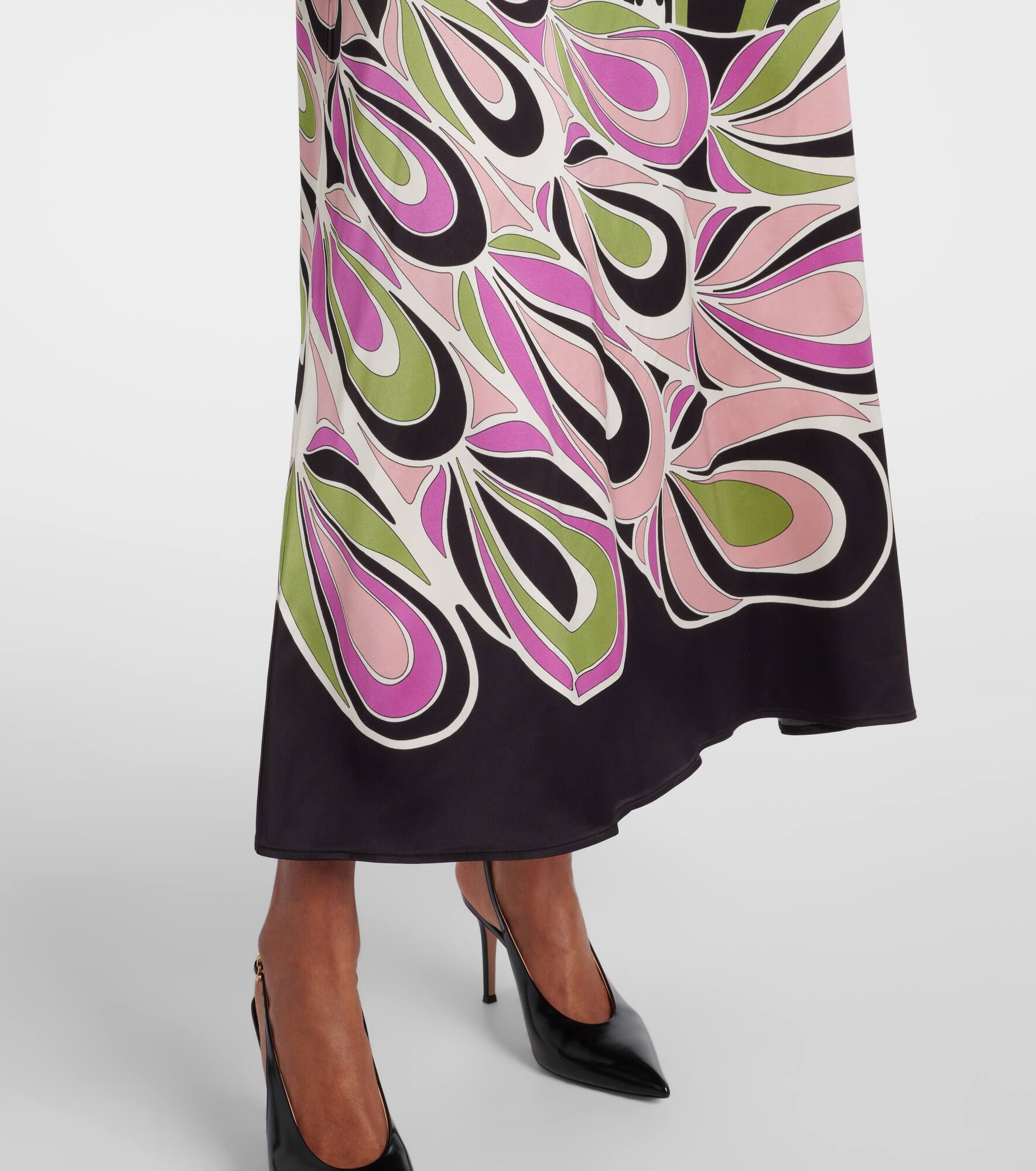 Clingy Swing printed satin midi dress - 5