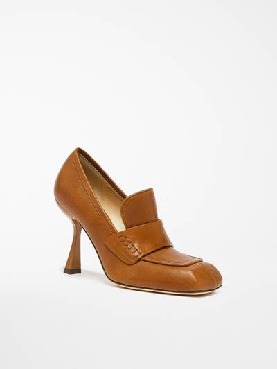Max Mara RING Moccasin courts outlook