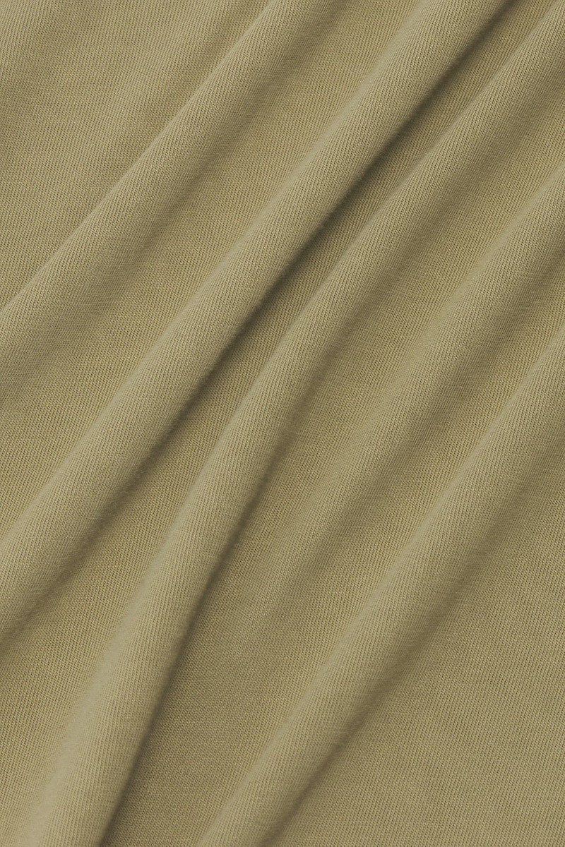 GRLFRND Small Tee outlook