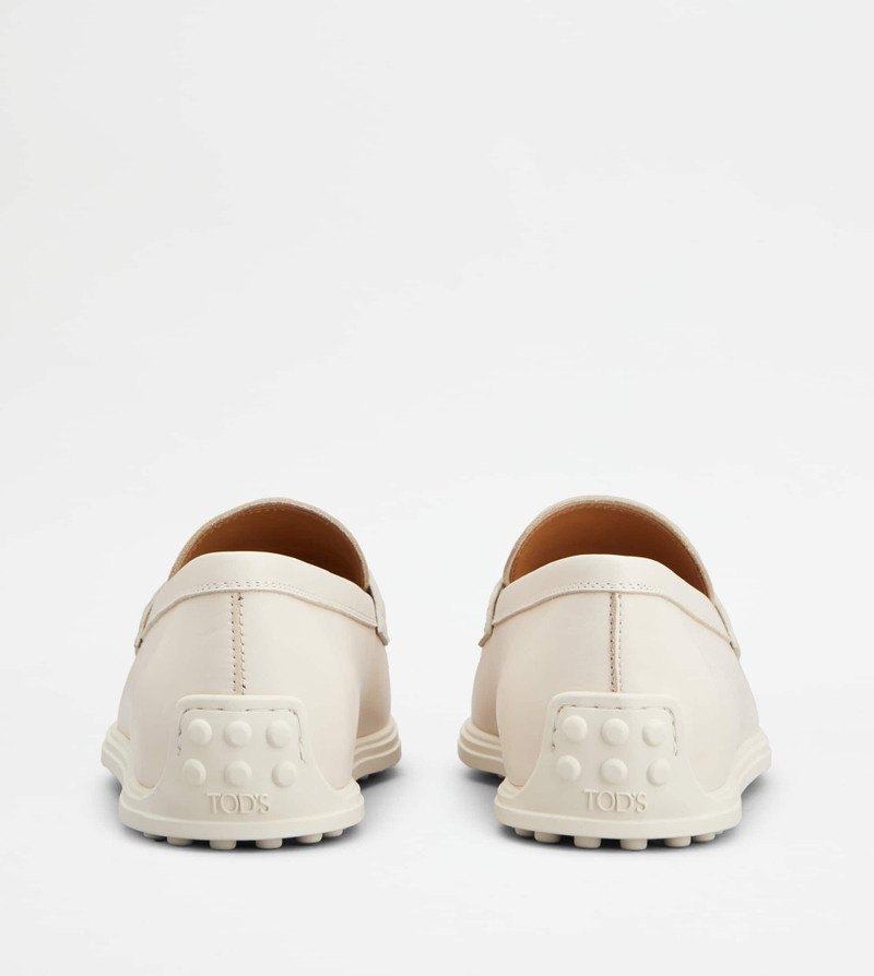 Tod's LOAFERS IN LEATHER - OFF WHITE outlook