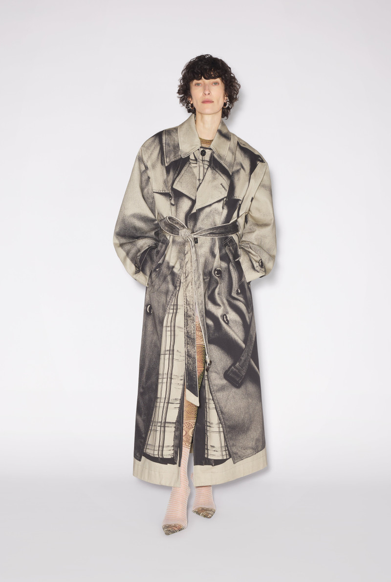 THE TROMPE-L'ŒIL TRENCH COAT 1