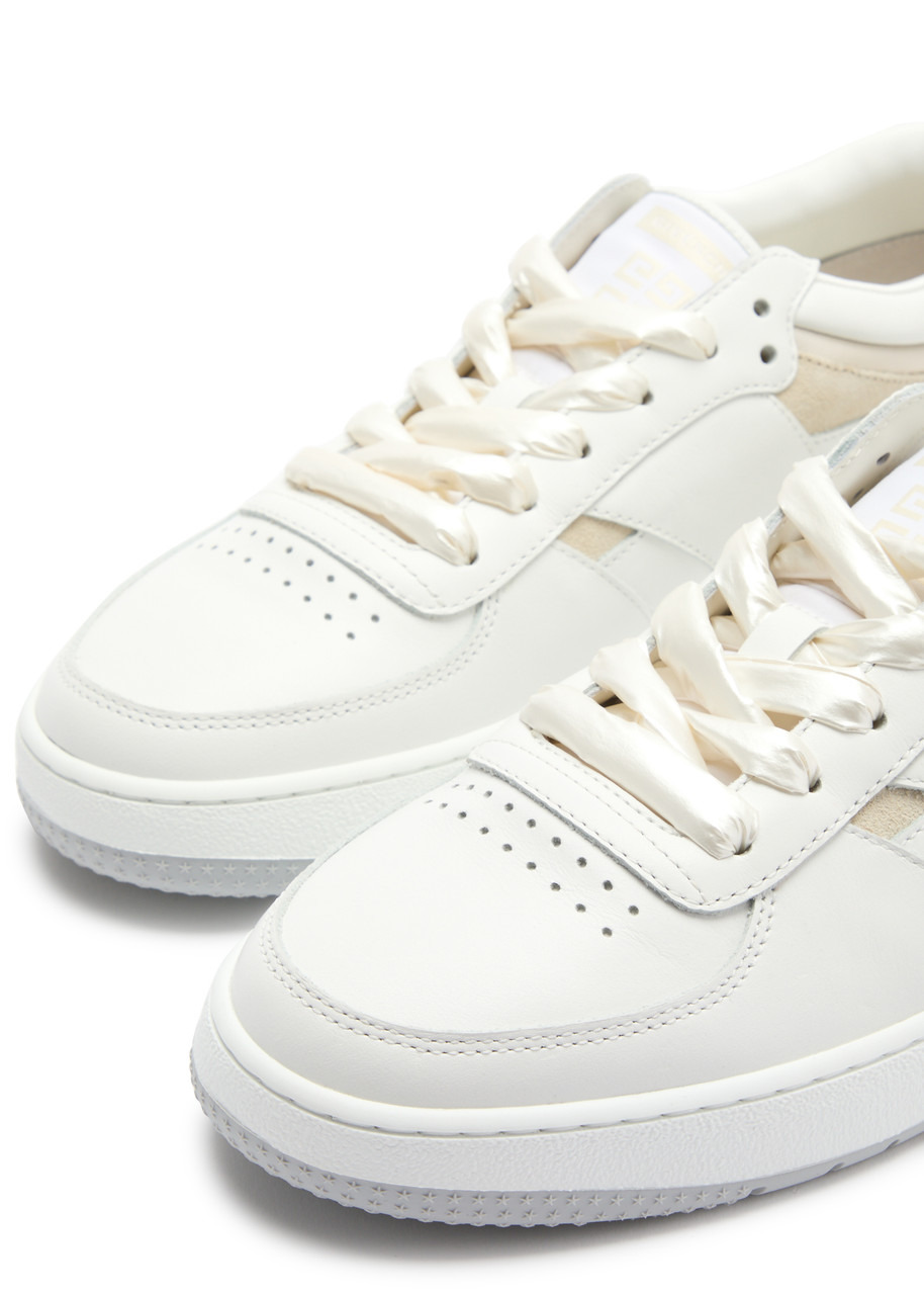 Givenchy Panelled Leather Sneakers - 3