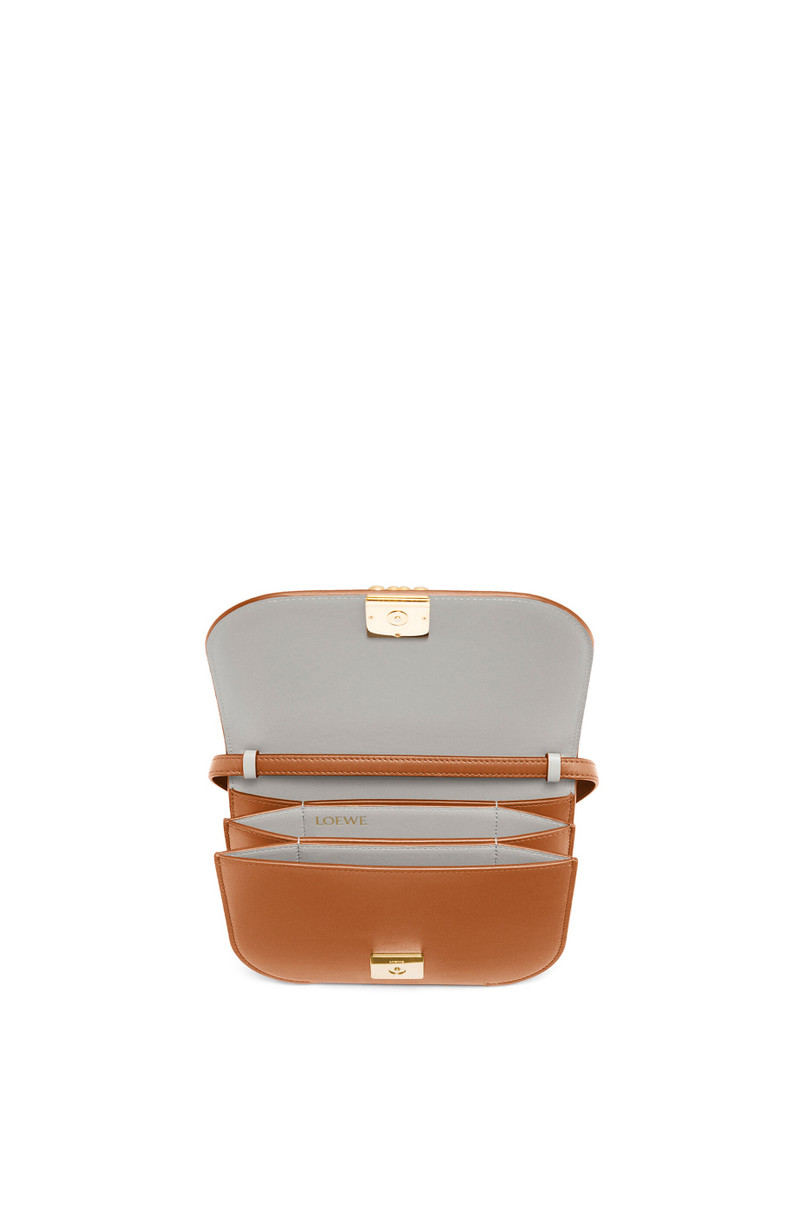 Goya Accordion clutch in silk calfskin 8