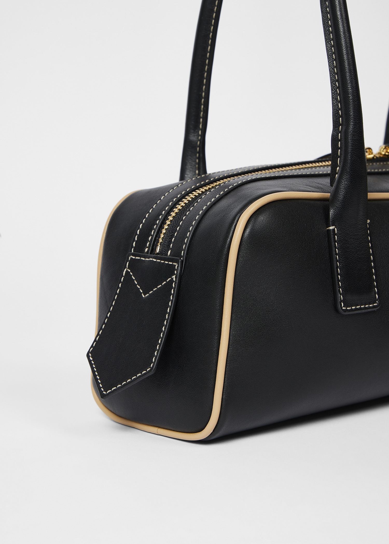Women's Black Leather Top Handle Shoulder Bag - 4