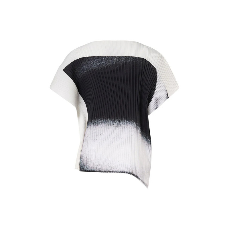 ISSEY MIYAKE Shadow Study Pleated Top outlook