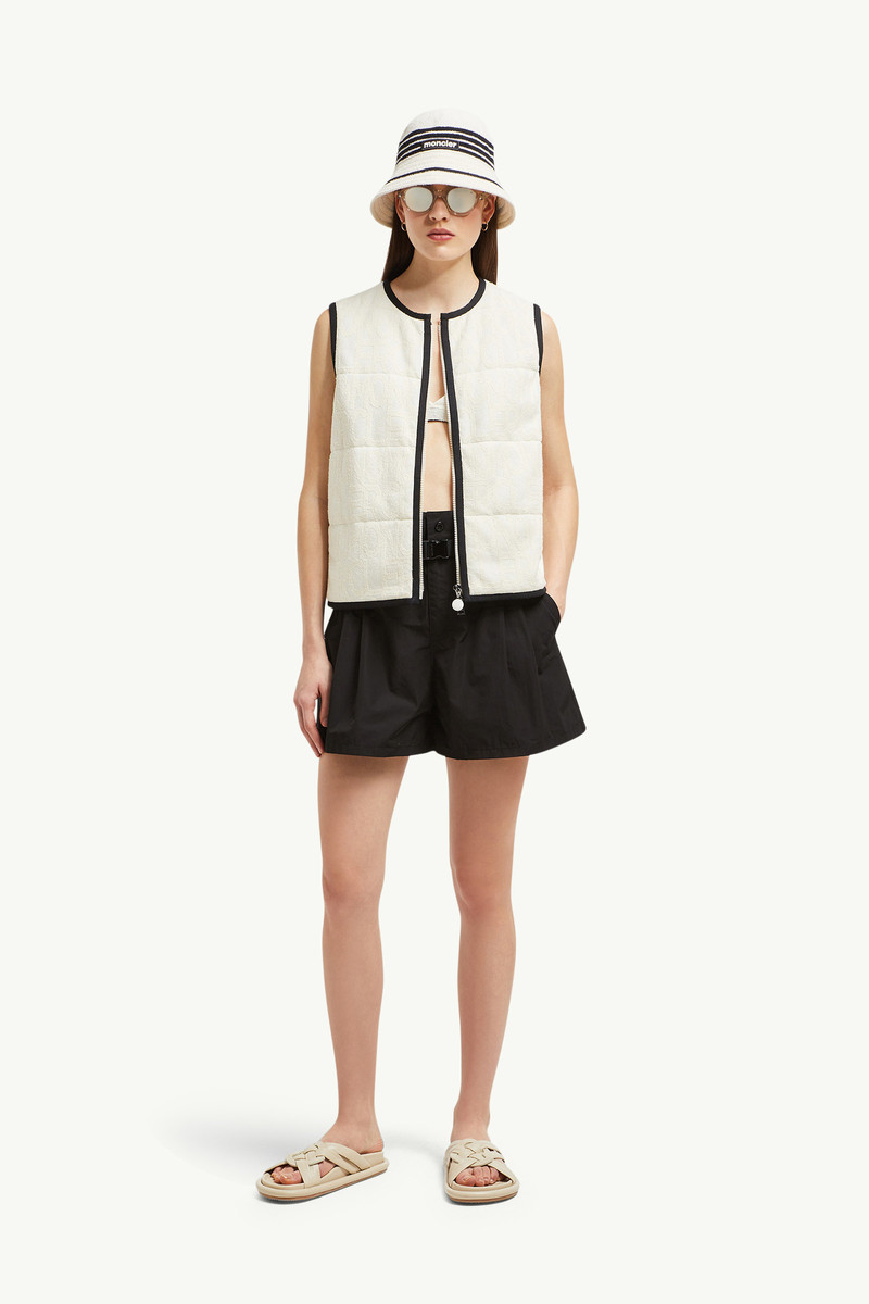 Moncler Terry Cloth Logo Jacquard Padded Vest outlook
