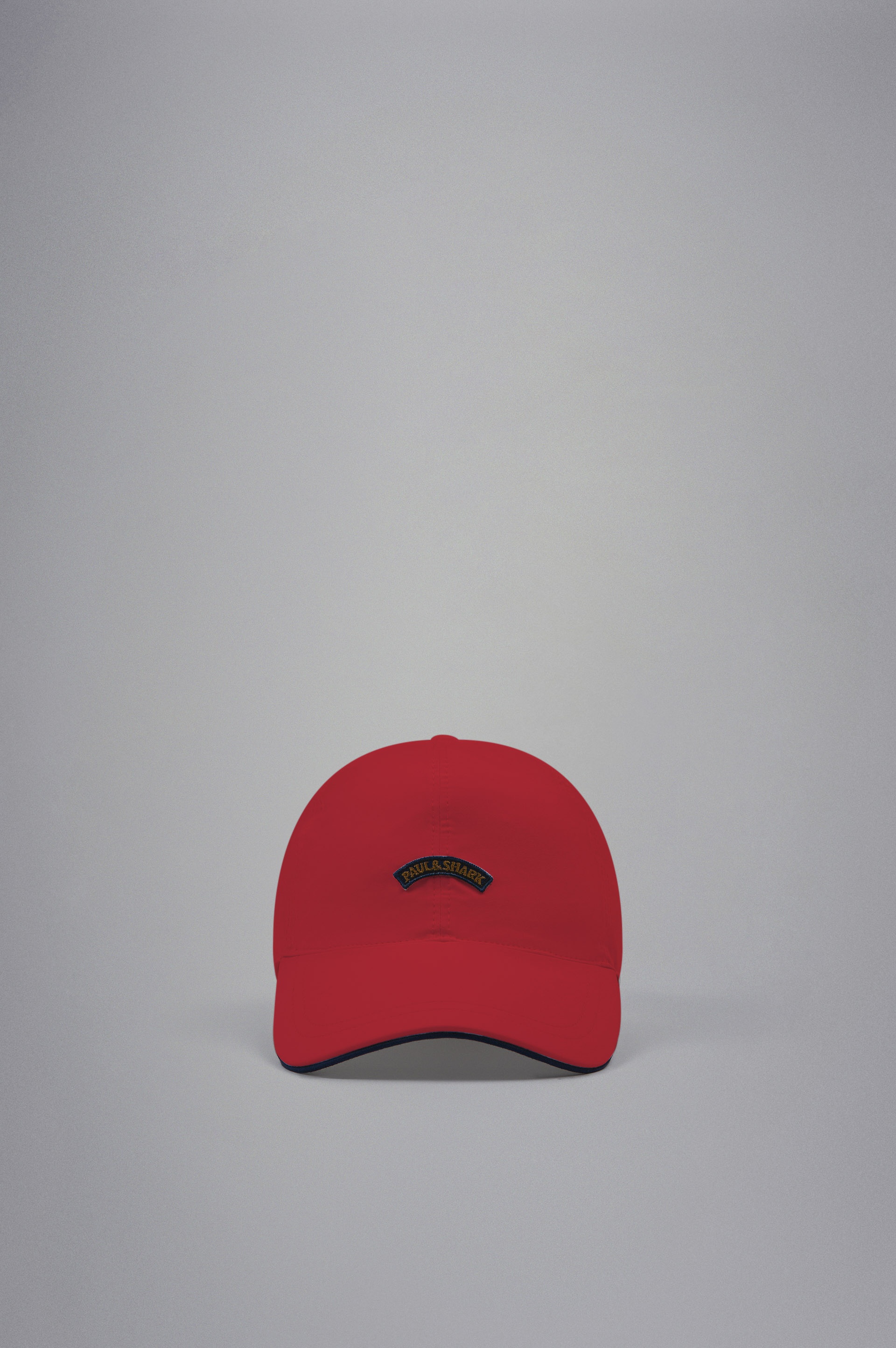 BASEBALL CAP WITH EMBLEM - 2